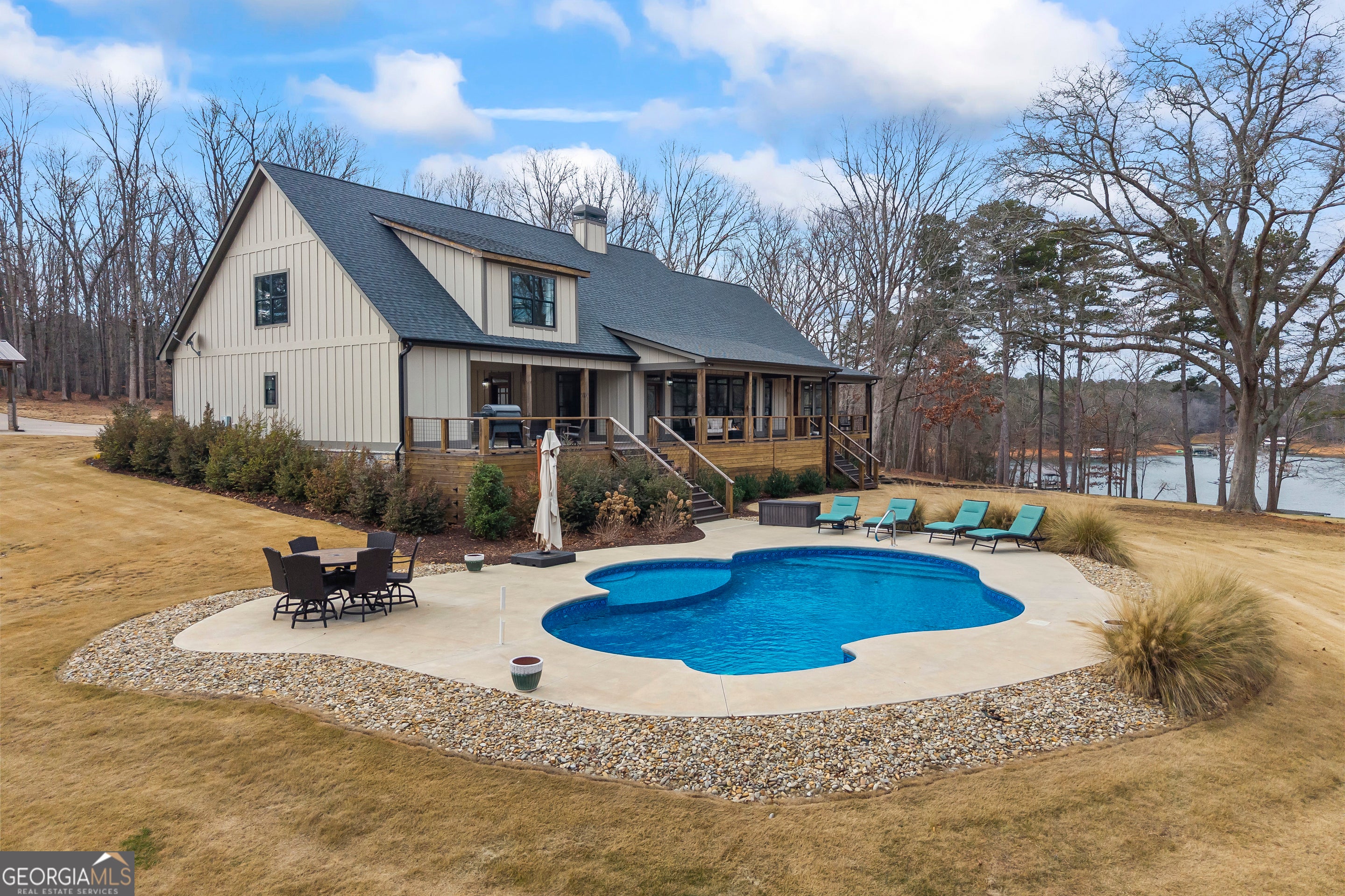 Hartwell, Georgia, 30643, United States, 6 Bedrooms Bedrooms, ,6 BathroomsBathrooms,Residential,Active,2011216