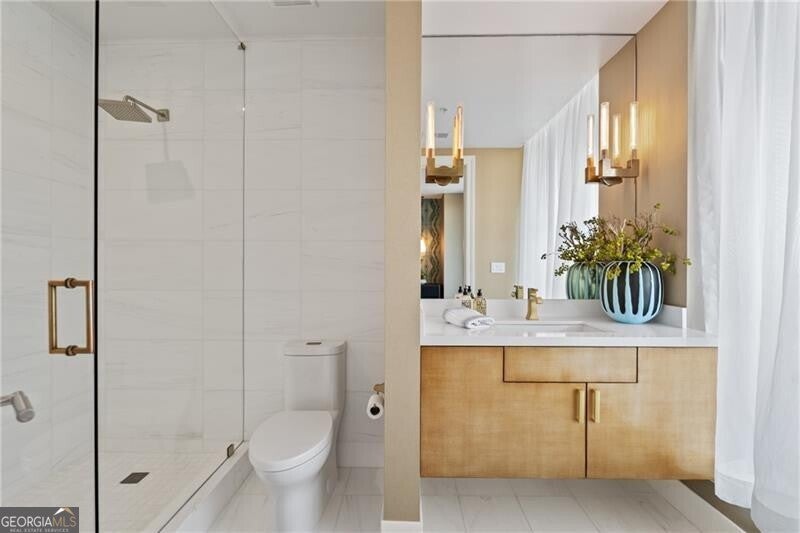 Atlanta, Georgia, 30326, United States, 2 Bedrooms Bedrooms, ,3 BathroomsBathrooms,Residential,Active,2014955