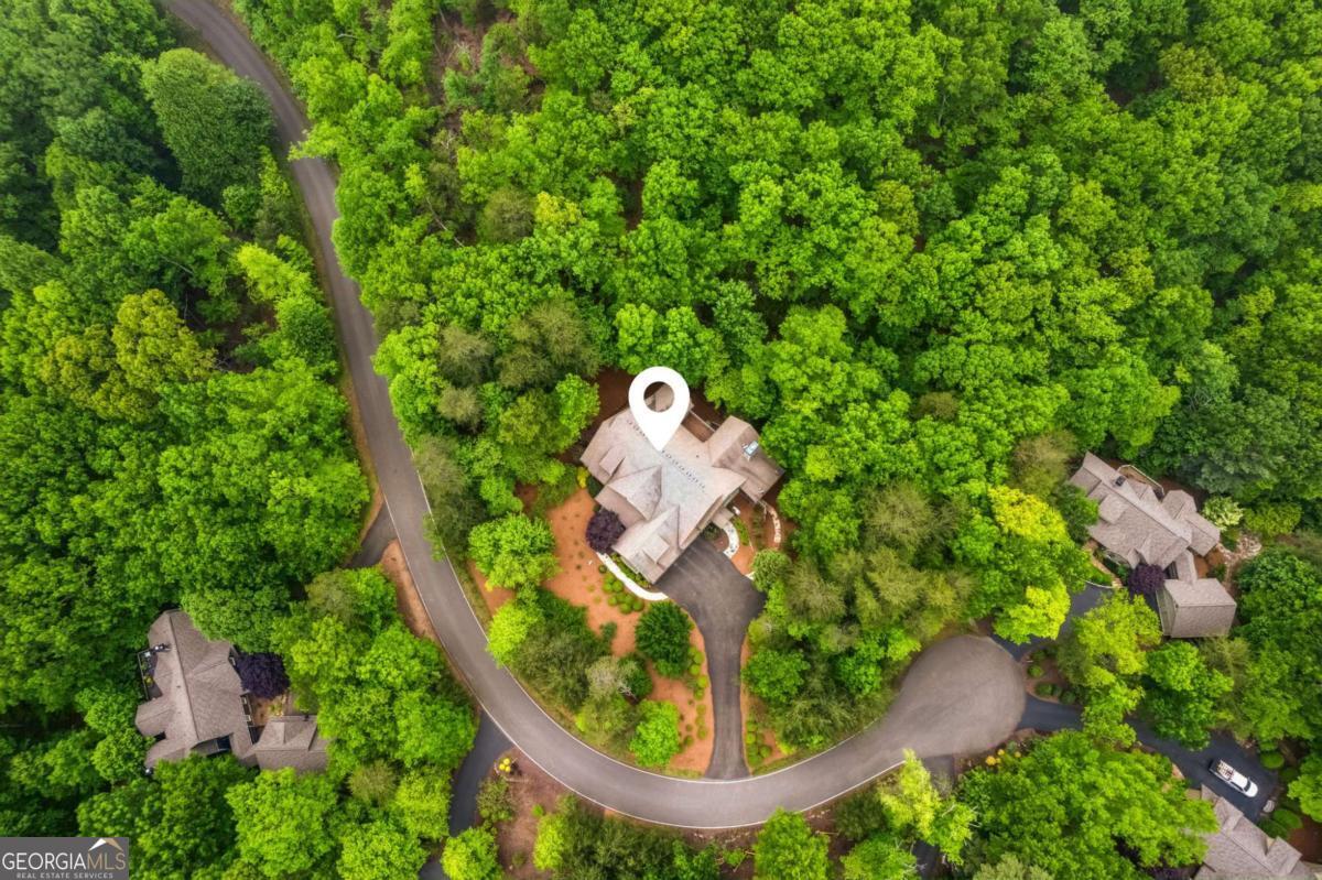 Big Canoe, Georgia, 30143, United States, 5 Bedrooms Bedrooms, ,6 BathroomsBathrooms,Residential,Active,1997550