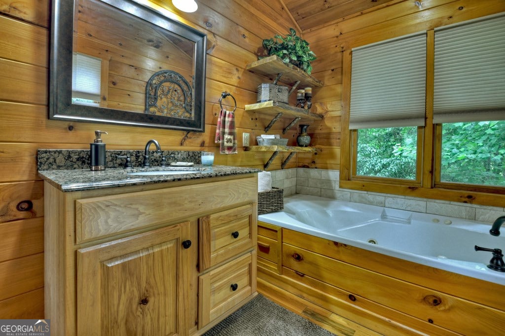 Morganton, Georgia, 30560, United States, 4 Bedrooms Bedrooms, ,6 BathroomsBathrooms,Residential,Active,1945076