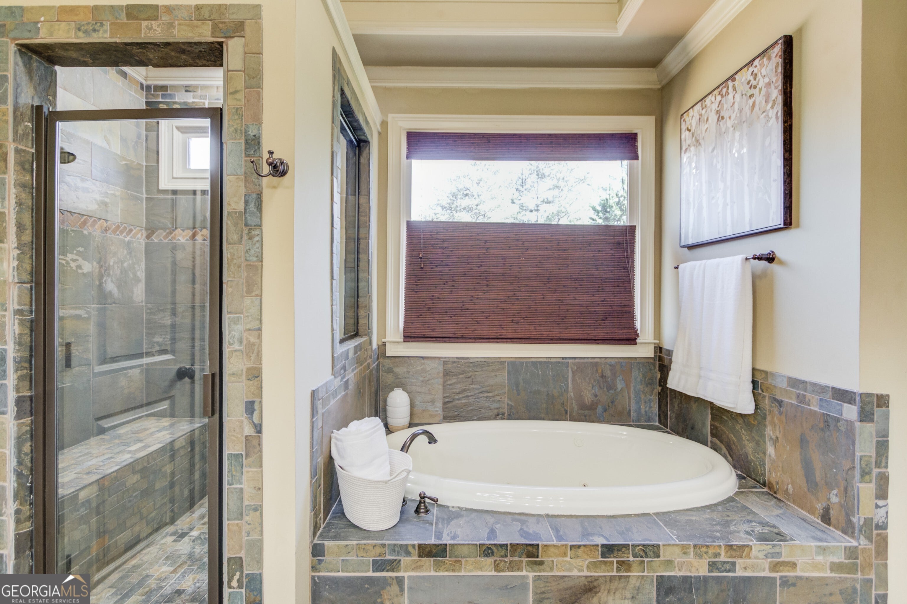 Cumming, Georgia, 30040, United States, 6 Bedrooms Bedrooms, ,7 BathroomsBathrooms,Residential,Active,1898201