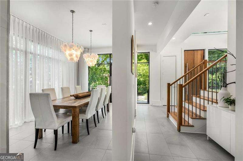 Atlanta, Georgia, 30306, United States, 4 Bedrooms Bedrooms, ,4 BathroomsBathrooms,Residential,Active,1828965