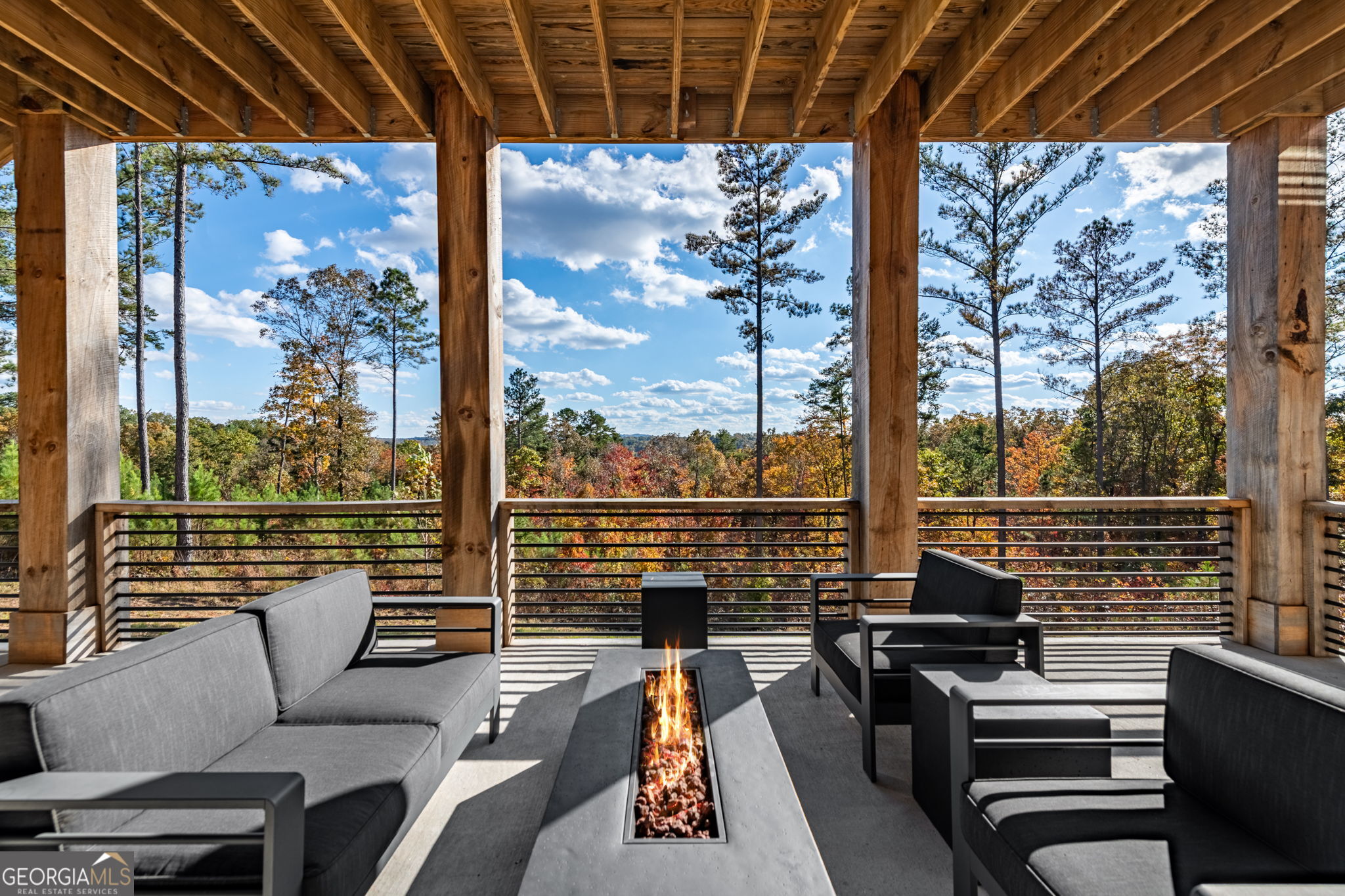 Ellijay, Georgia, 30540, United States, 4 Bedrooms Bedrooms, ,3 BathroomsBathrooms,Residential,Active,1986866