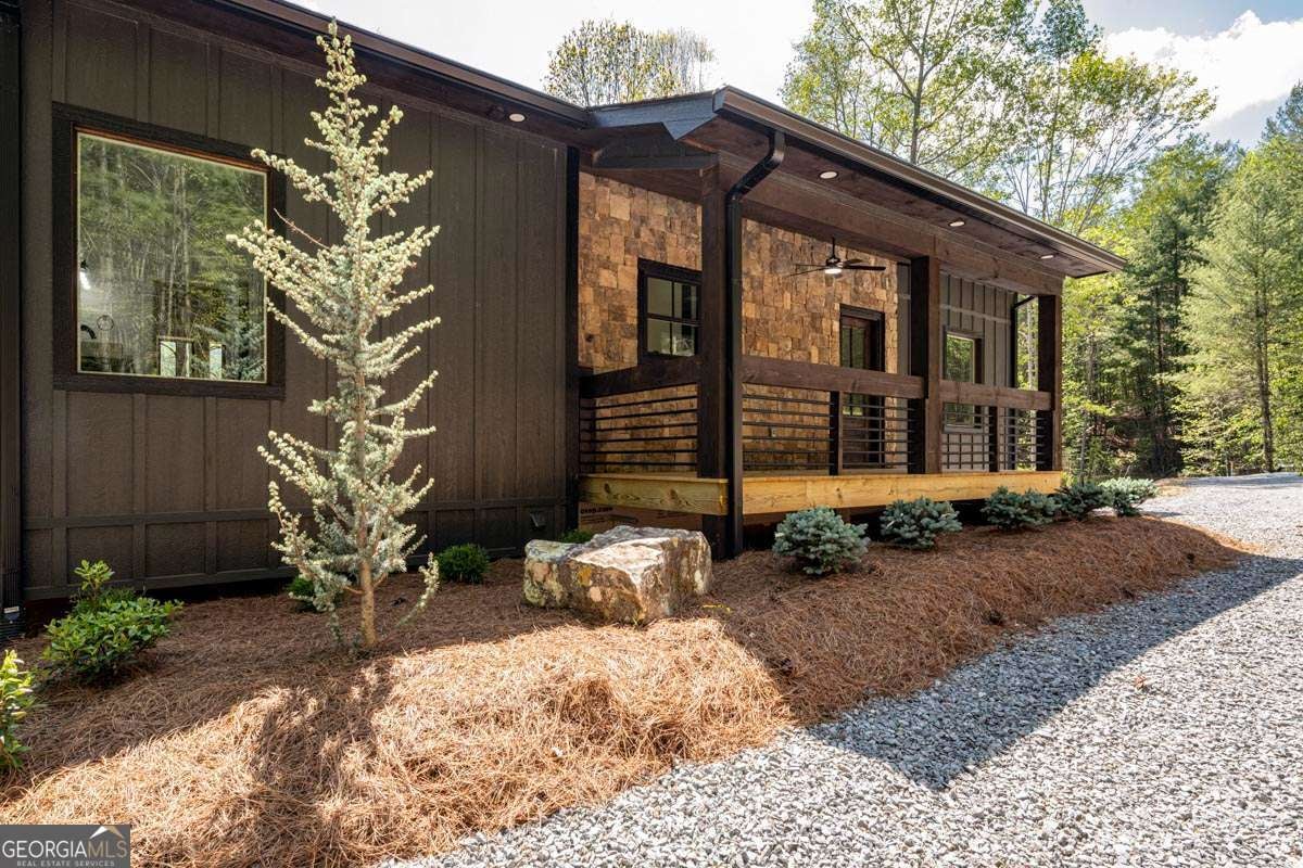 Epworth, Georgia, 30541, United States, 4 Bedrooms Bedrooms, ,4 BathroomsBathrooms,Residential,Active,1799355