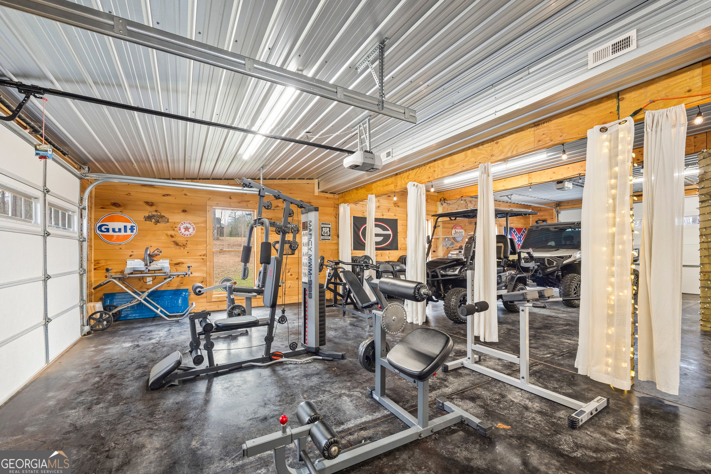 Hartwell, Georgia, 30643, United States, 6 Bedrooms Bedrooms, ,6 BathroomsBathrooms,Residential,Active,2011216