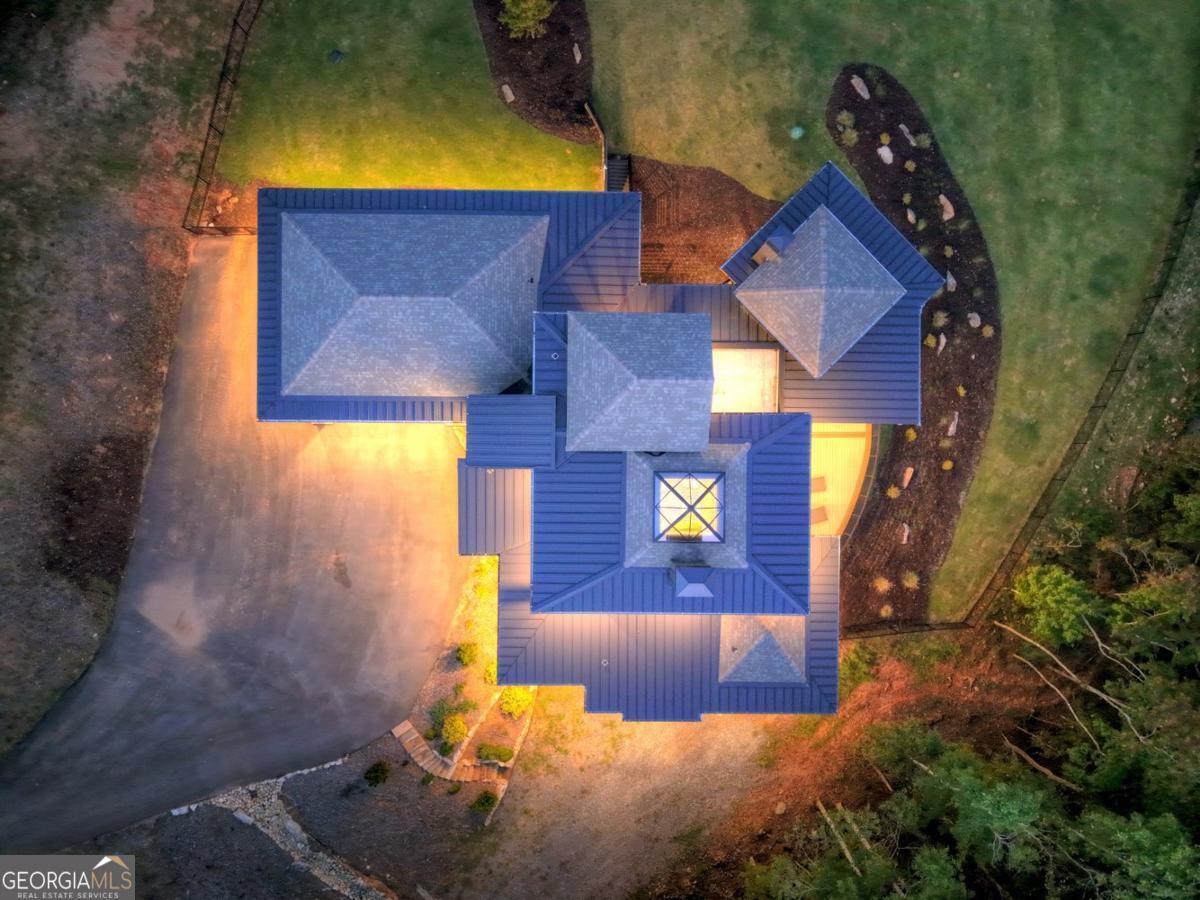 Blue Ridge, Georgia, 30513, United States, 5 Bedrooms Bedrooms, ,5 BathroomsBathrooms,Residential,Active,2003557