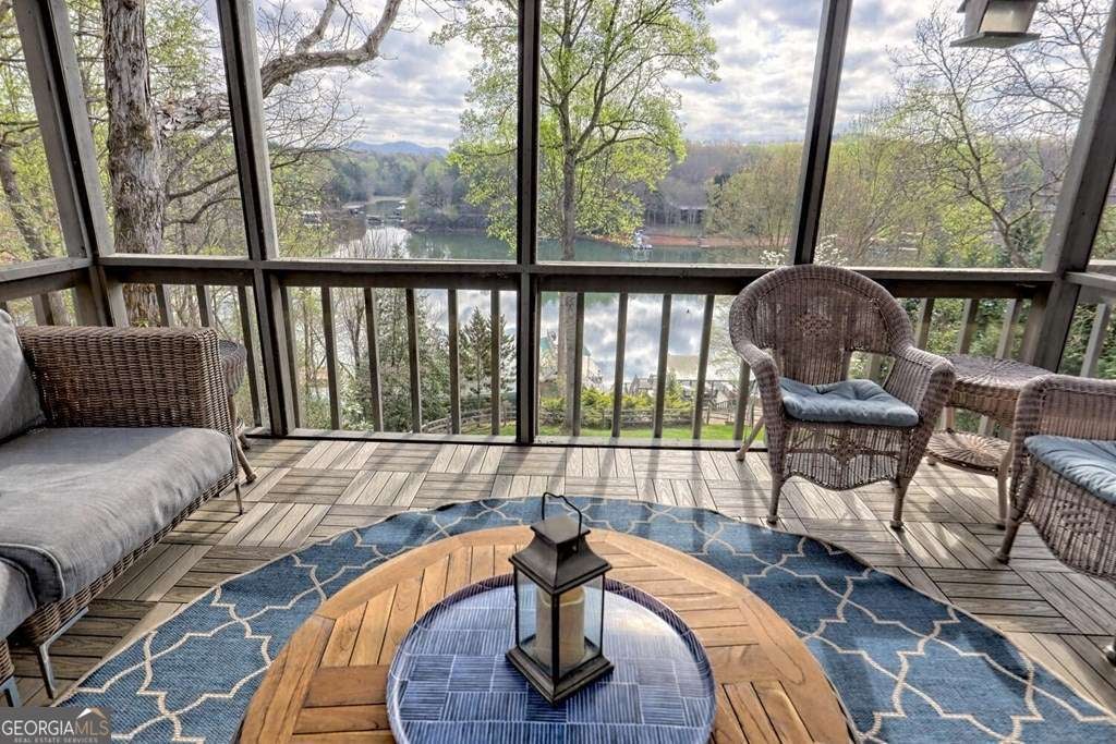 Blairsville, Georgia, 30512, United States, 4 Bedrooms Bedrooms, ,6 BathroomsBathrooms,Residential,Active,1922313