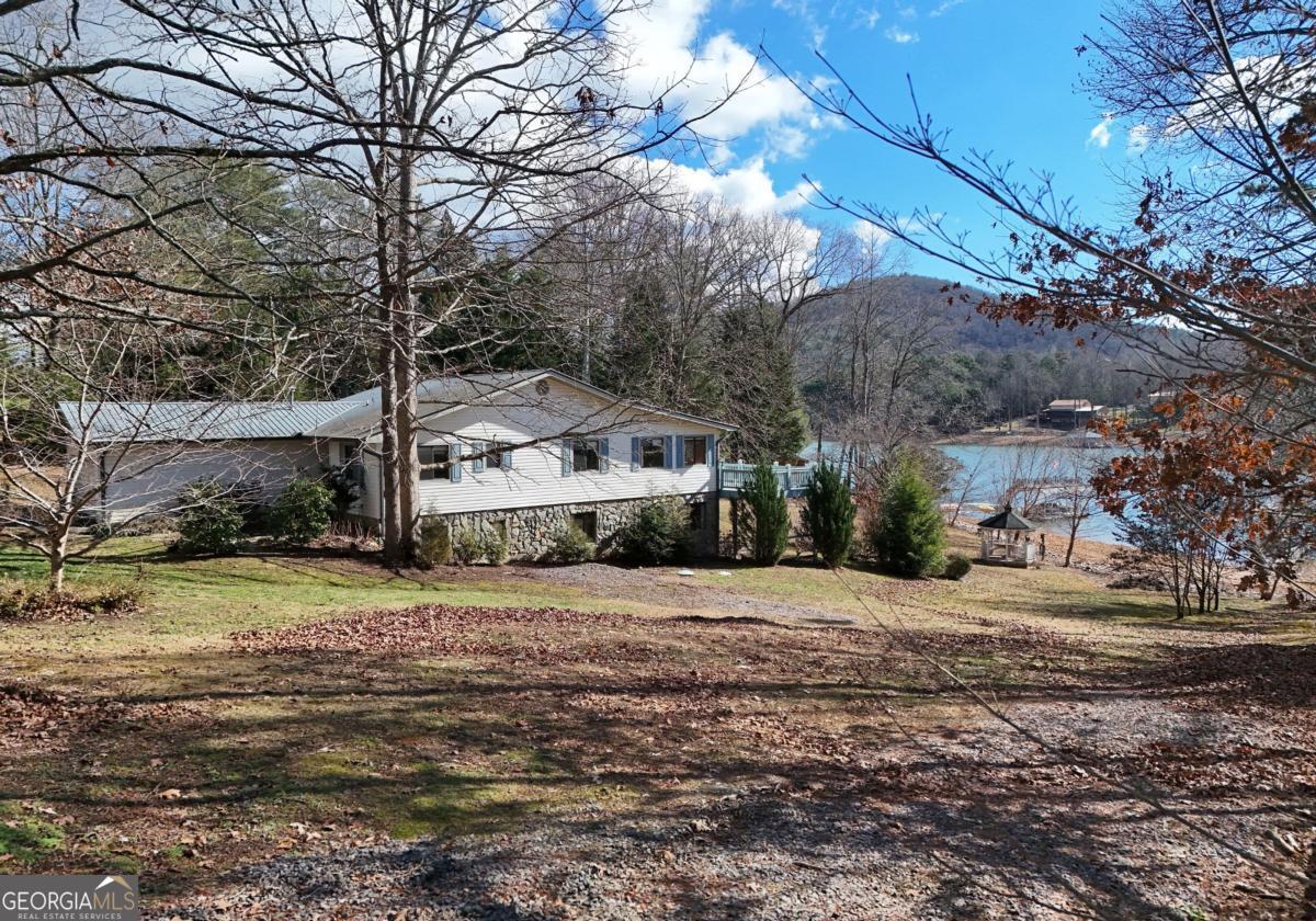 Blairsville, Georgia, 30512, United States, 3 Bedrooms Bedrooms, ,3 BathroomsBathrooms,Residential,Active,2009374