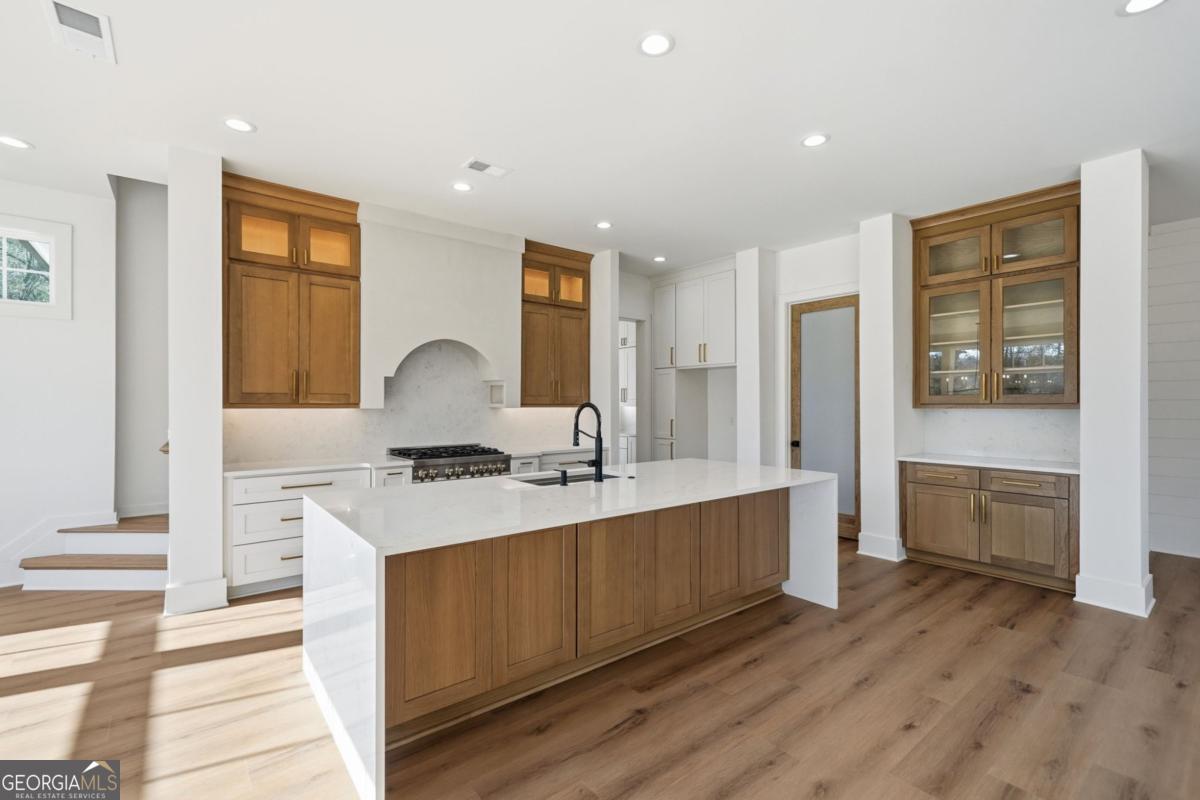 Canton, Georgia, 30115, United States, 5 Bedrooms Bedrooms, ,4 BathroomsBathrooms,Residential,Active,2002329