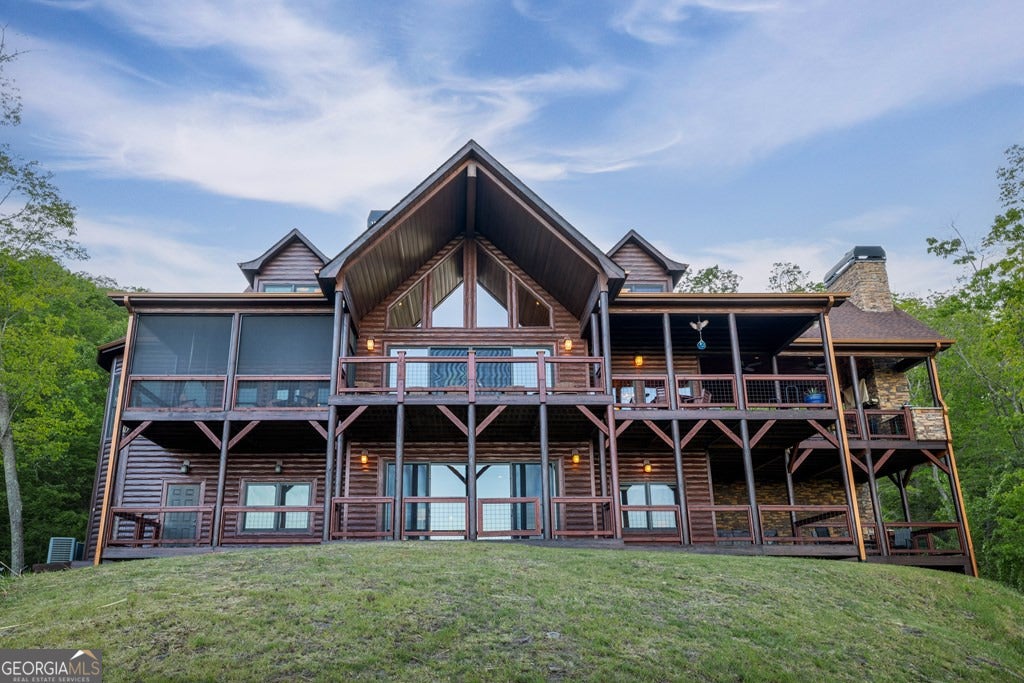 Mineral Bluff, Georgia, 30559, United States, 4 Bedrooms Bedrooms, ,5 BathroomsBathrooms,Residential,Active,2044577