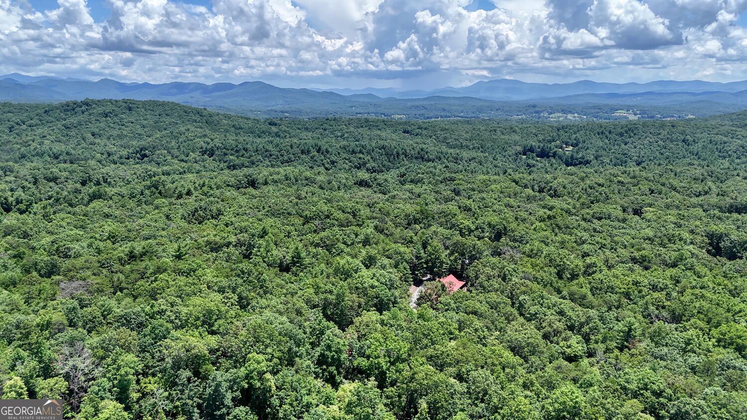 Blairsville, Georgia, 30512, United States, 4 Bedrooms Bedrooms, ,5 BathroomsBathrooms,Residential,Active,1898219