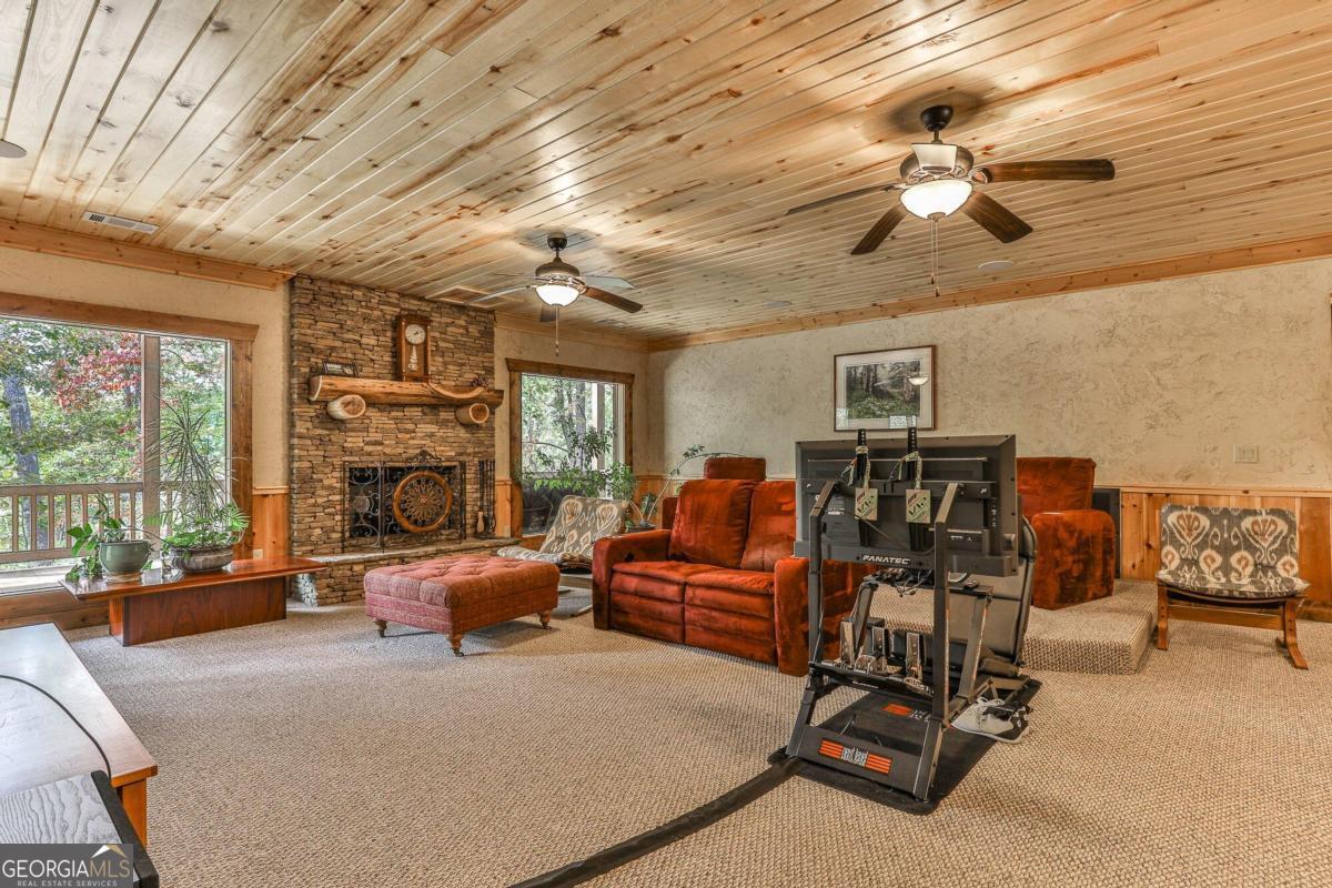 Talking Rock, Georgia, 30175, United States, 5 Bedrooms Bedrooms, ,5 BathroomsBathrooms,Residential,Active,1914617
