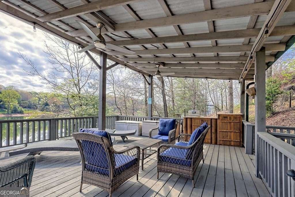 Blairsville, Georgia, 30512, United States, 4 Bedrooms Bedrooms, ,6 BathroomsBathrooms,Residential,Active,1922313