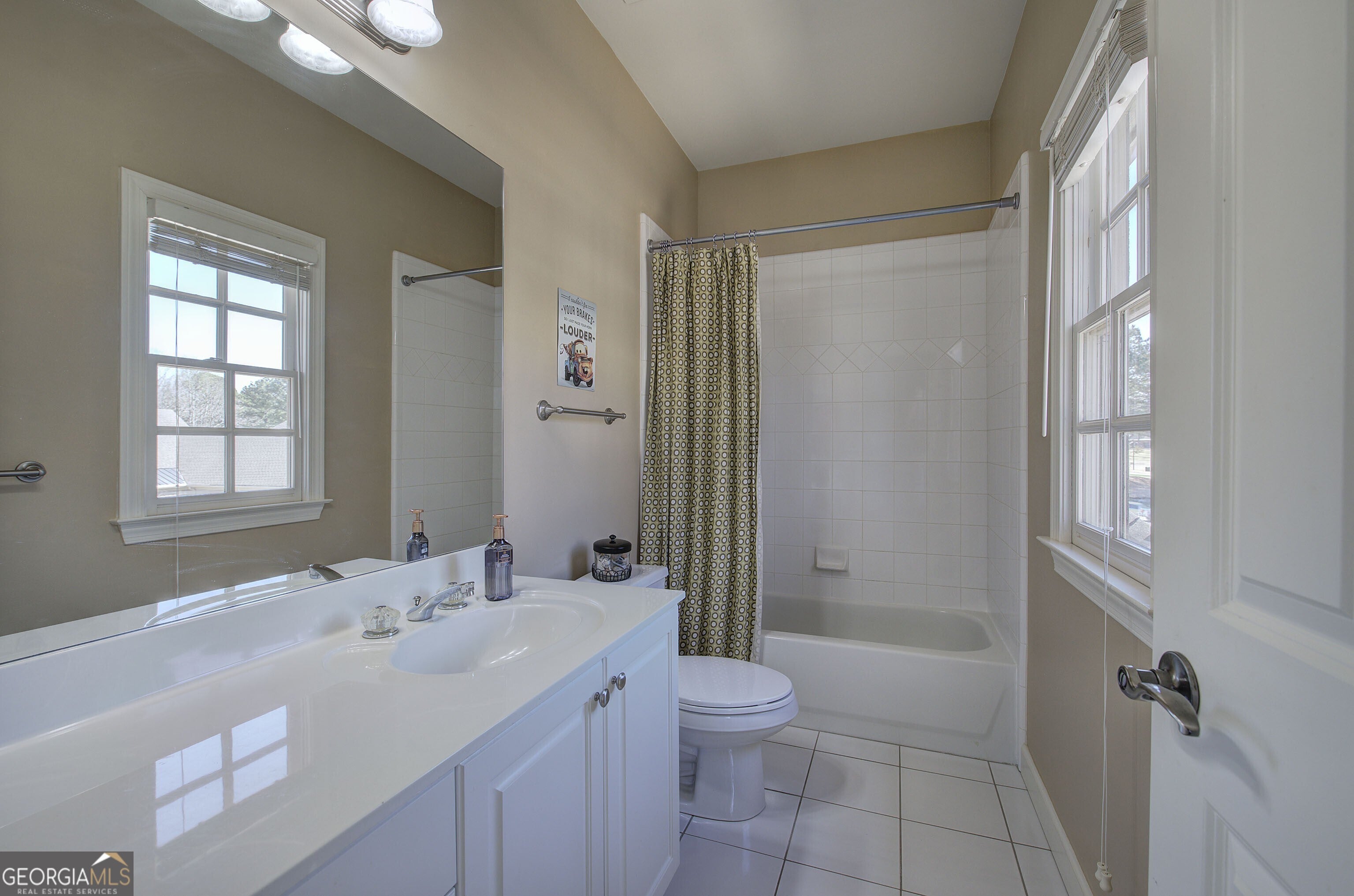 Kennesaw, Georgia, 30152, United States, 6 Bedrooms Bedrooms, ,7 BathroomsBathrooms,Residential,Active,1967313