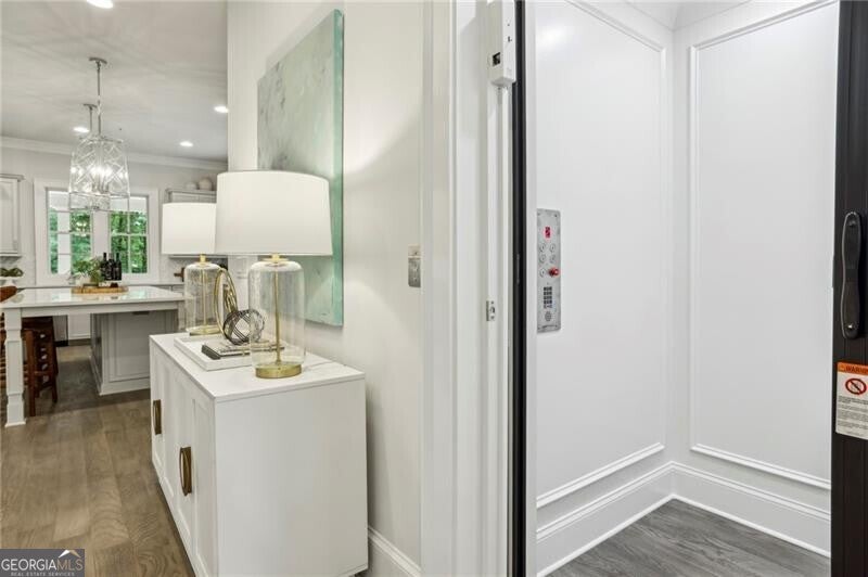 Alpharetta, Georgia, 30009, United States, 3 Bedrooms Bedrooms, ,4 BathroomsBathrooms,Residential,Active,1946539