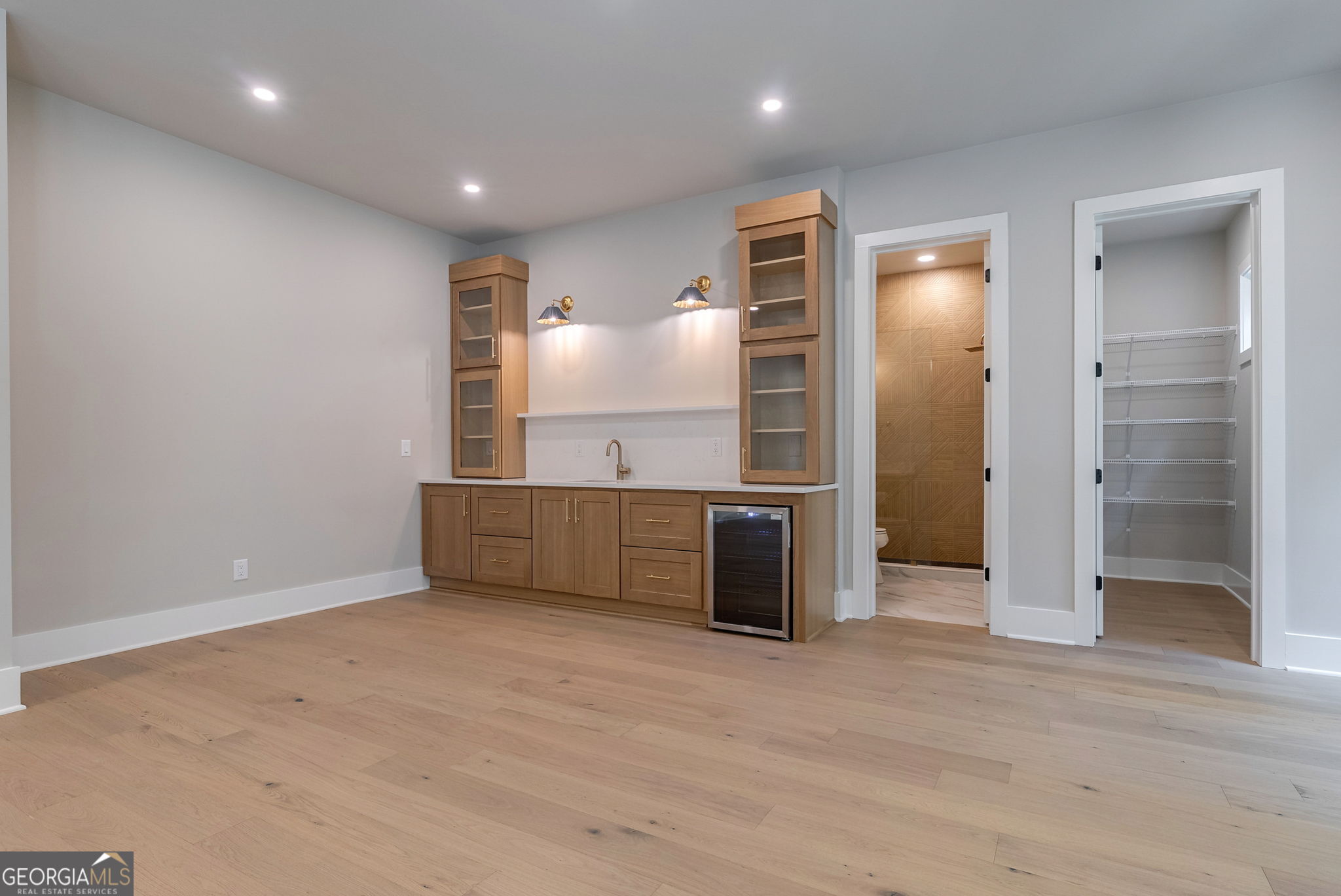 Cumming, Georgia, 30041, United States, 4 Bedrooms Bedrooms, ,4 BathroomsBathrooms,Residential,Active,1945468