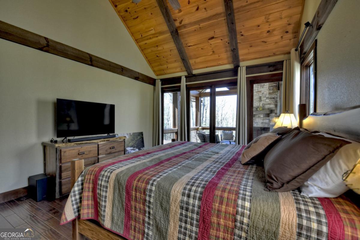 Ellijay, Georgia, 30536, United States, 5 Bedrooms Bedrooms, ,6 BathroomsBathrooms,Residential,Active,1953697