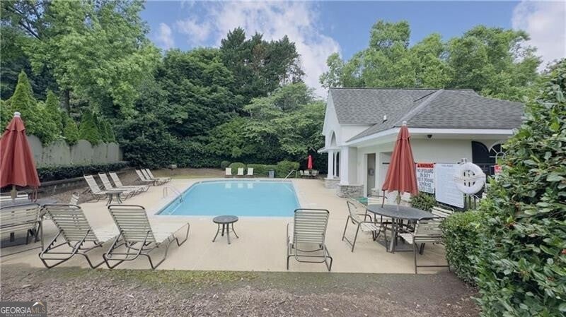 Marietta, Georgia, 30062, United States, 6 Bedrooms Bedrooms, ,6 BathroomsBathrooms,Residential,Active,1965854