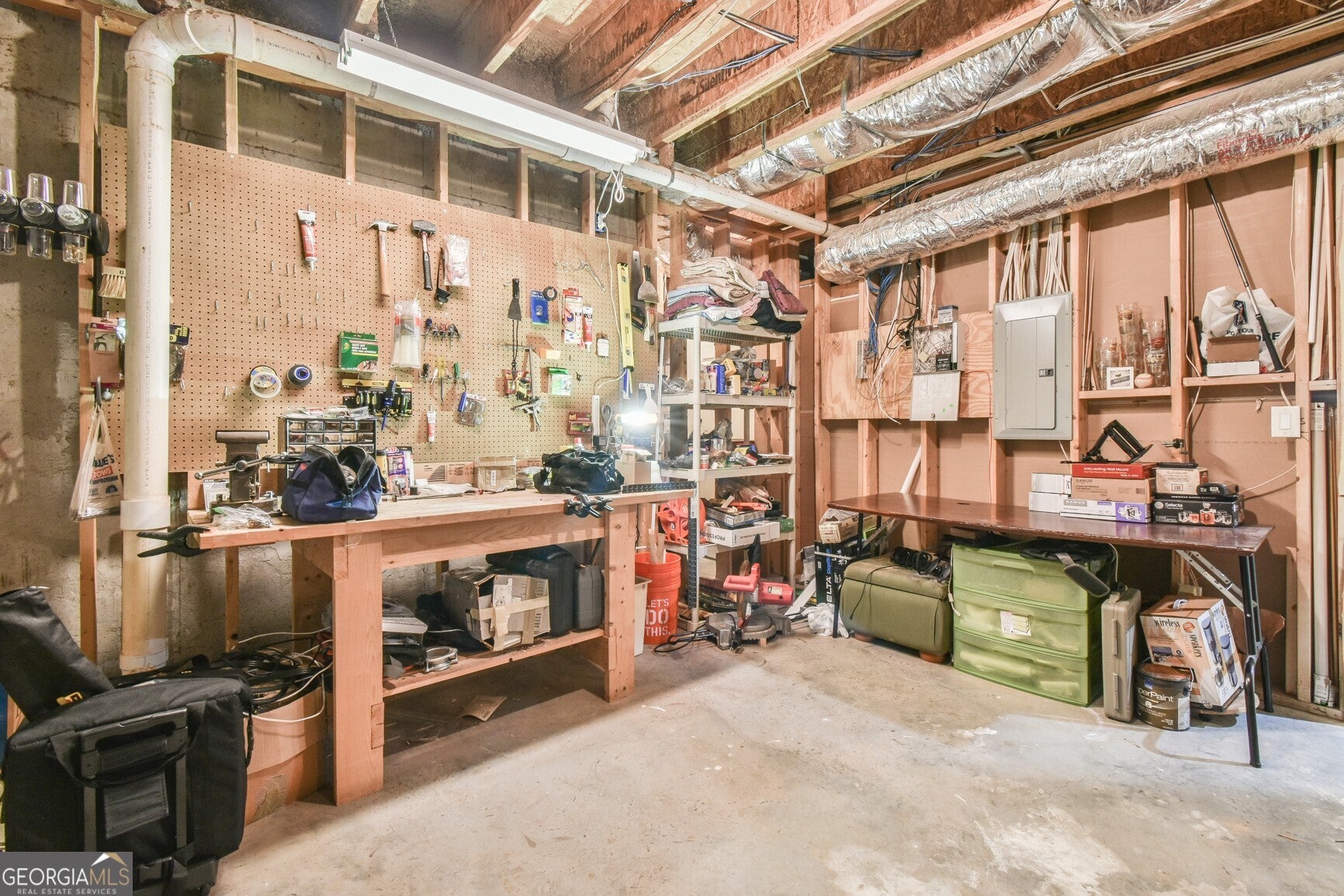 Suwanee, Georgia, 30024, United States, 5 Bedrooms Bedrooms, ,5 BathroomsBathrooms,Residential,Active,1970927