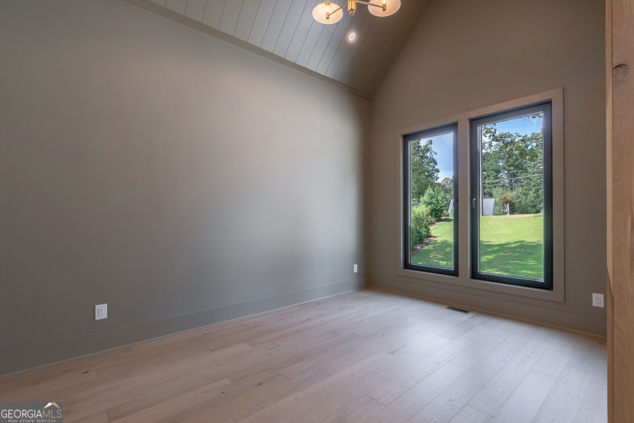 Cumming, Georgia, 30041, United States, 4 Bedrooms Bedrooms, ,4 BathroomsBathrooms,Residential,Active,1945468