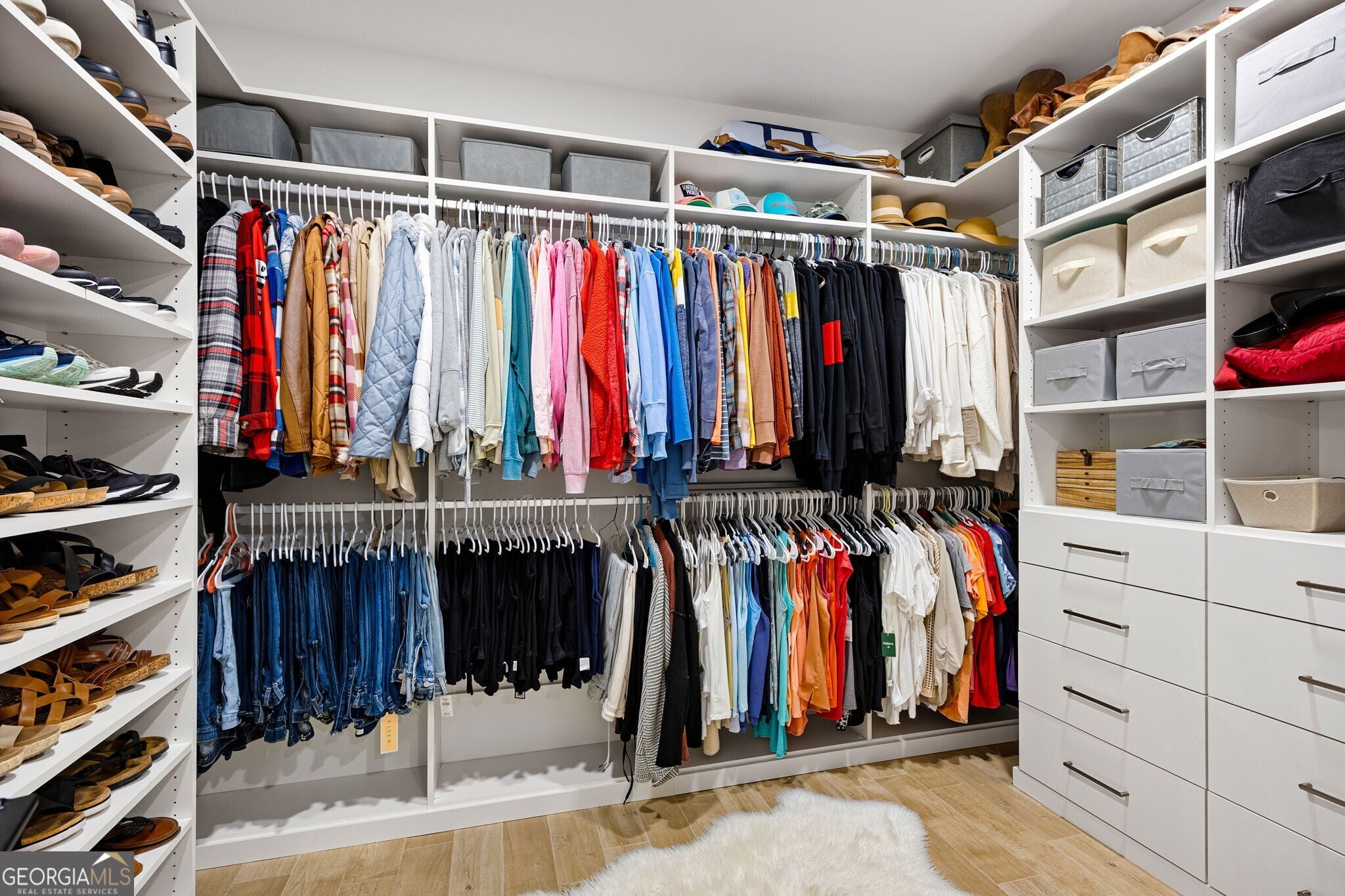 Rydal, Georgia, 30171, United States, 5 Bedrooms Bedrooms, ,5 BathroomsBathrooms,Residential,Active,1987251