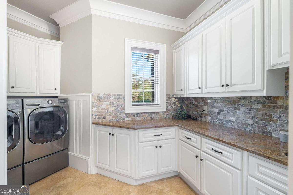 Dacula, Georgia, 30019, United States, 5 Bedrooms Bedrooms, ,5 BathroomsBathrooms,Residential,Active,1990625