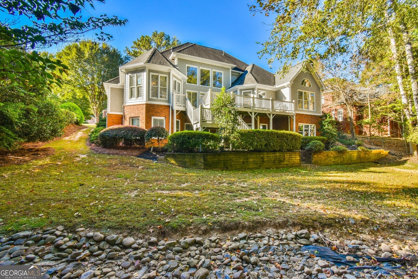Suwanee, Georgia, 30024, United States, 5 Bedrooms Bedrooms, ,5 BathroomsBathrooms,Residential,Active,1970927