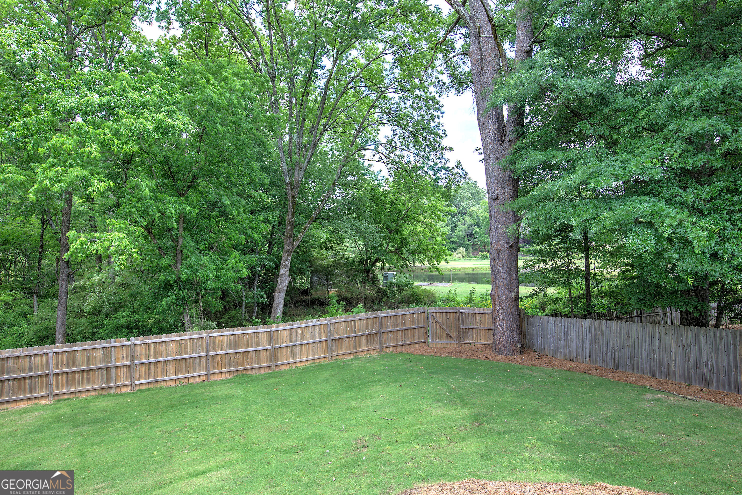 Marietta, Georgia, 30068, United States, 6 Bedrooms Bedrooms, ,5 BathroomsBathrooms,Residential,Active,2044581