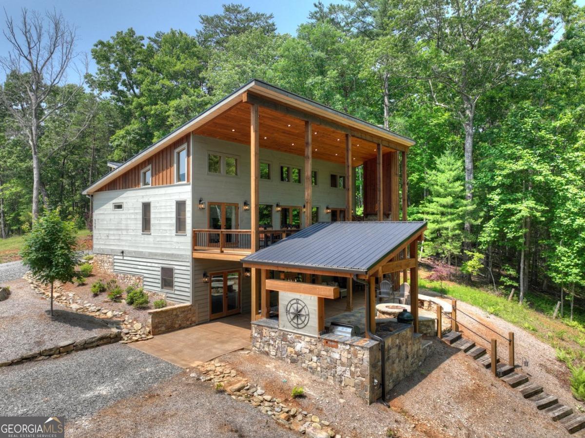 Morganton, Georgia, 30560, United States, 4 Bedrooms Bedrooms, ,4 BathroomsBathrooms,Residential,Active,1853343