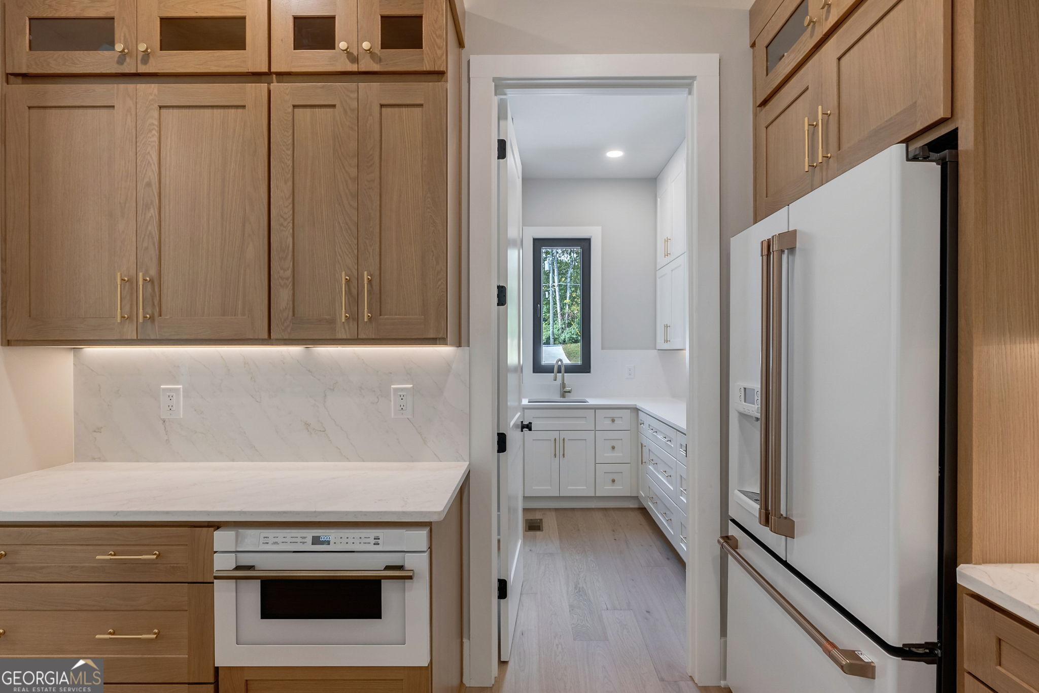 Cumming, Georgia, 30041, United States, 4 Bedrooms Bedrooms, ,4 BathroomsBathrooms,Residential,Active,1945468