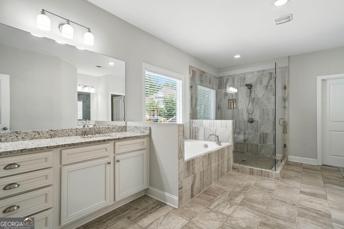 Canton, Georgia, 30115, United States, 7 Bedrooms Bedrooms, ,4 BathroomsBathrooms,Residential,Active,1936405
