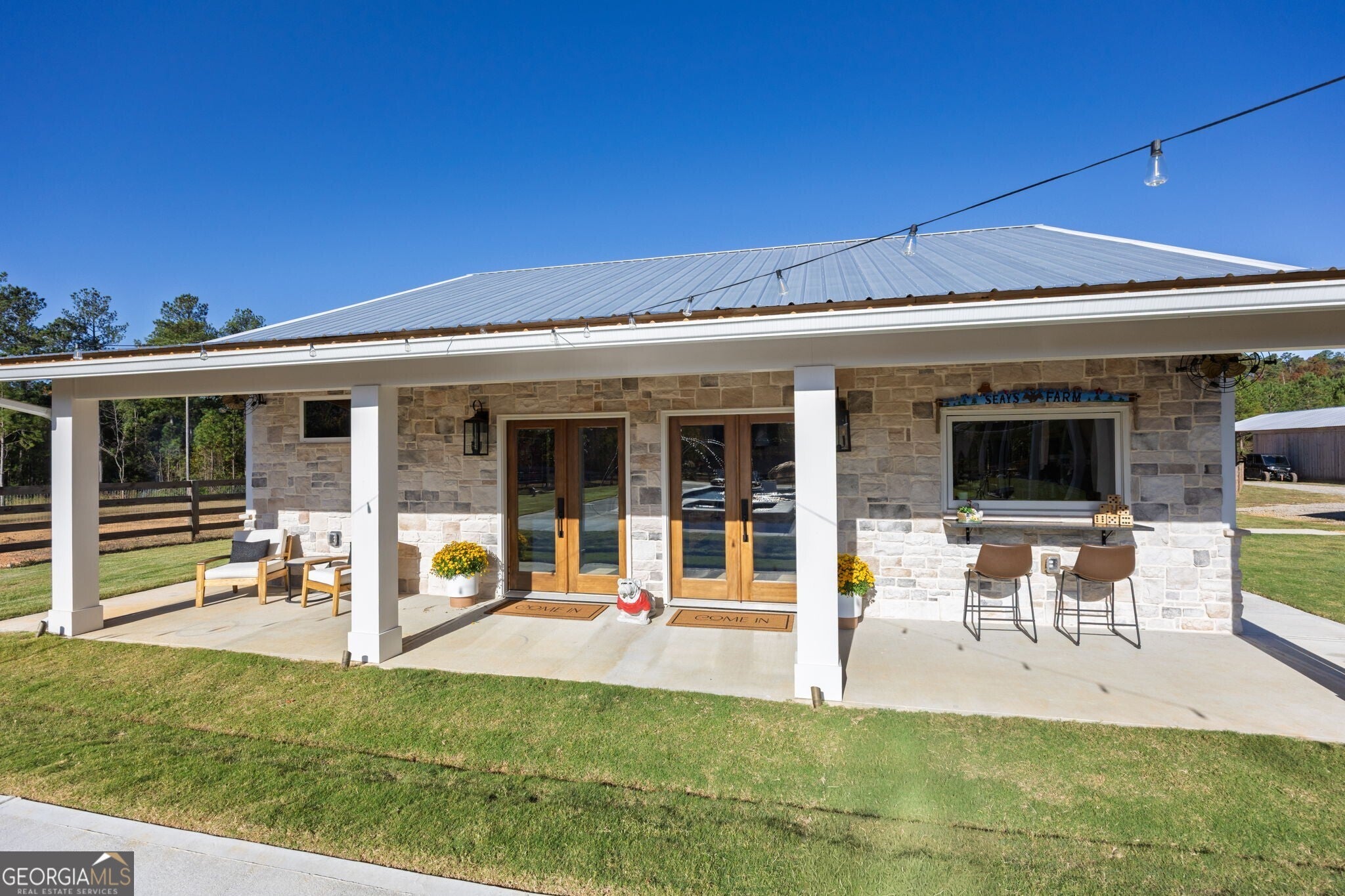 Rydal, Georgia, 30171, United States, 5 Bedrooms Bedrooms, ,5 BathroomsBathrooms,Residential,Active,1987251