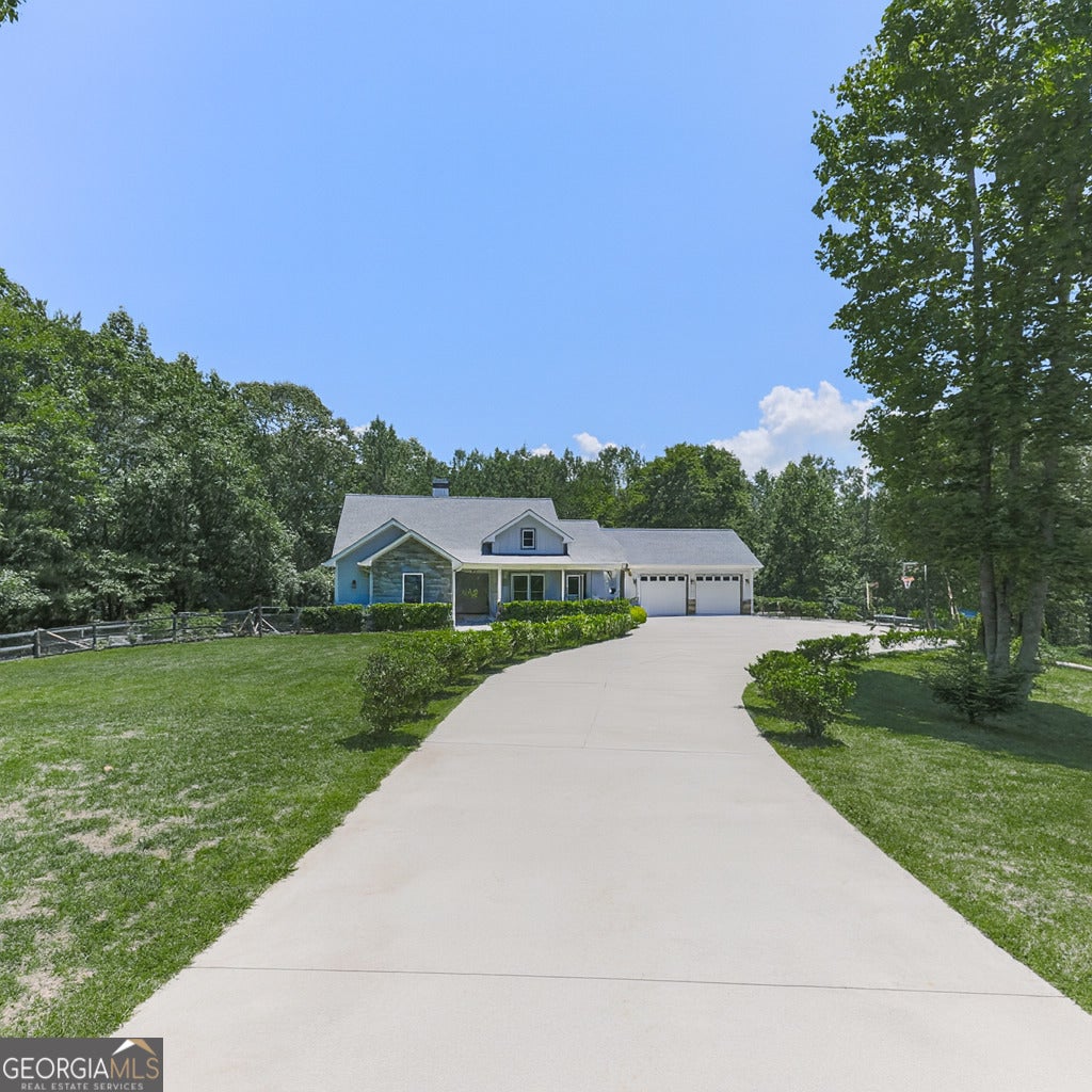 Ellijay, Georgia, 30540, United States, 4 Bedrooms Bedrooms, ,5 BathroomsBathrooms,Residential,Active,1913021