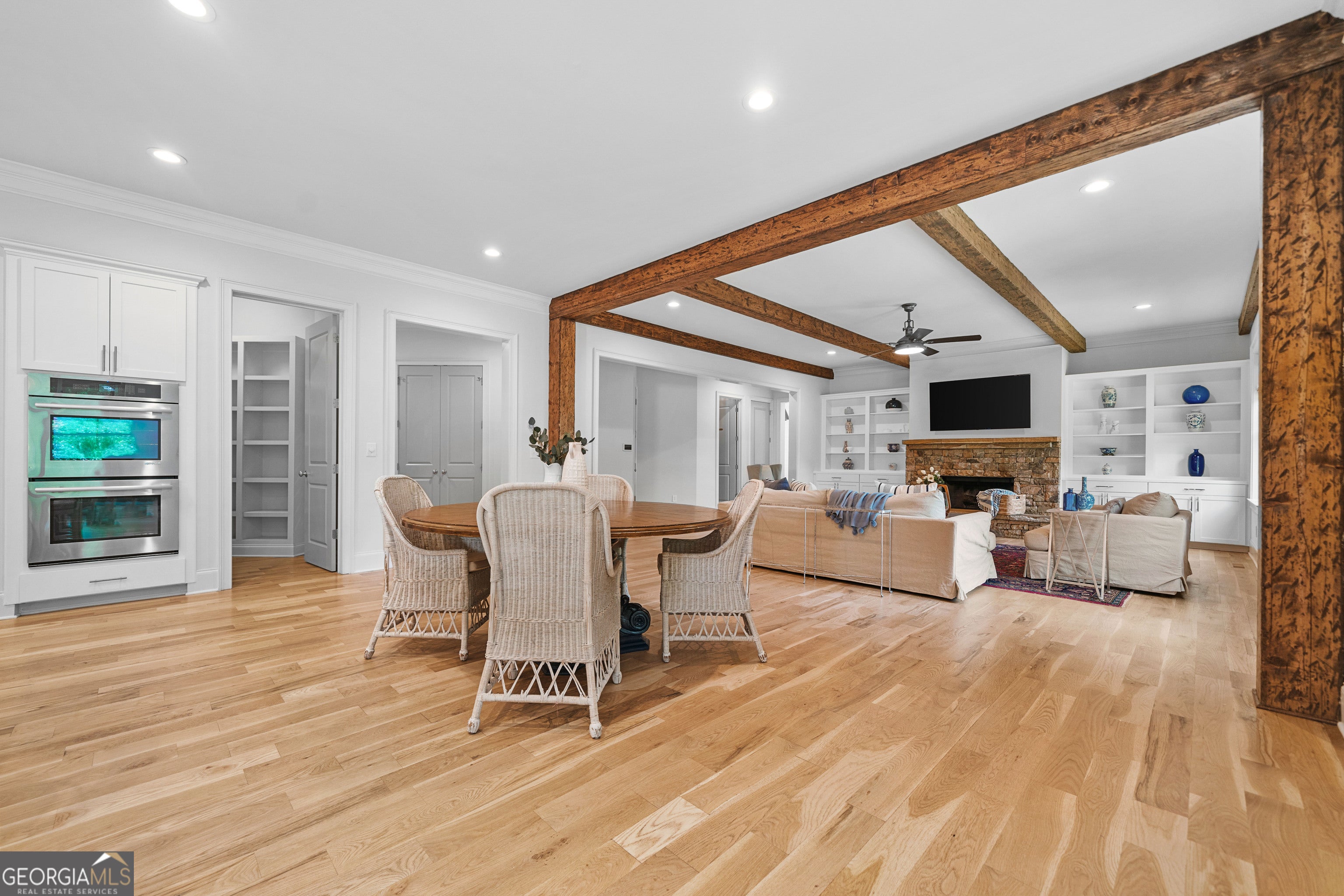 Milton, Georgia, 30004, United States, 5 Bedrooms Bedrooms, ,7 BathroomsBathrooms,Residential,Active,2011219