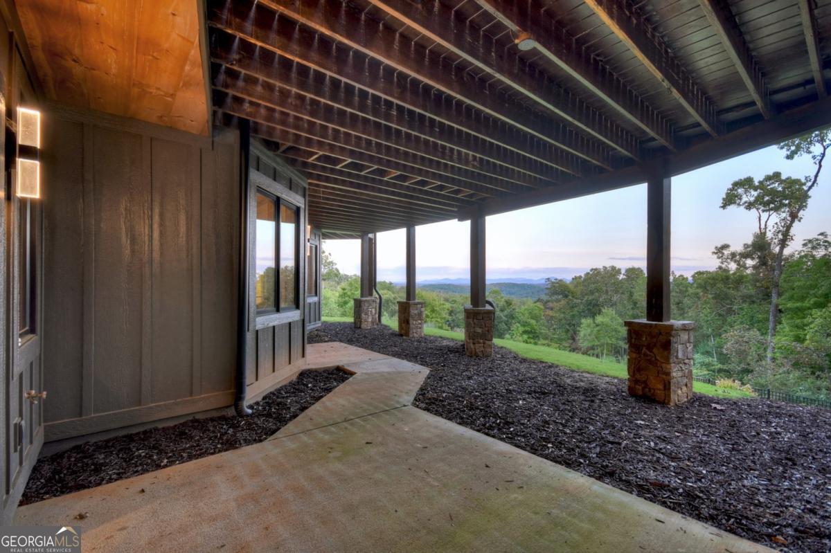 Blue Ridge, Georgia, 30513, United States, 5 Bedrooms Bedrooms, ,5 BathroomsBathrooms,Residential,Active,2003557