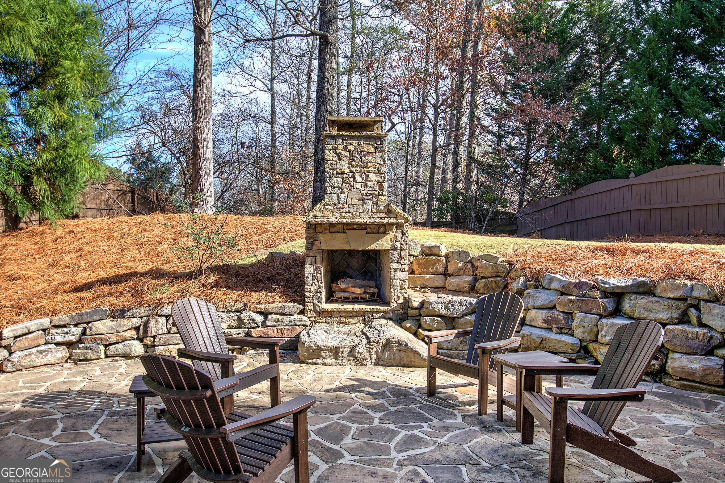 Canton, Georgia, 30114, United States, 6 Bedrooms Bedrooms, ,5 BathroomsBathrooms,Residential,Active,2009409