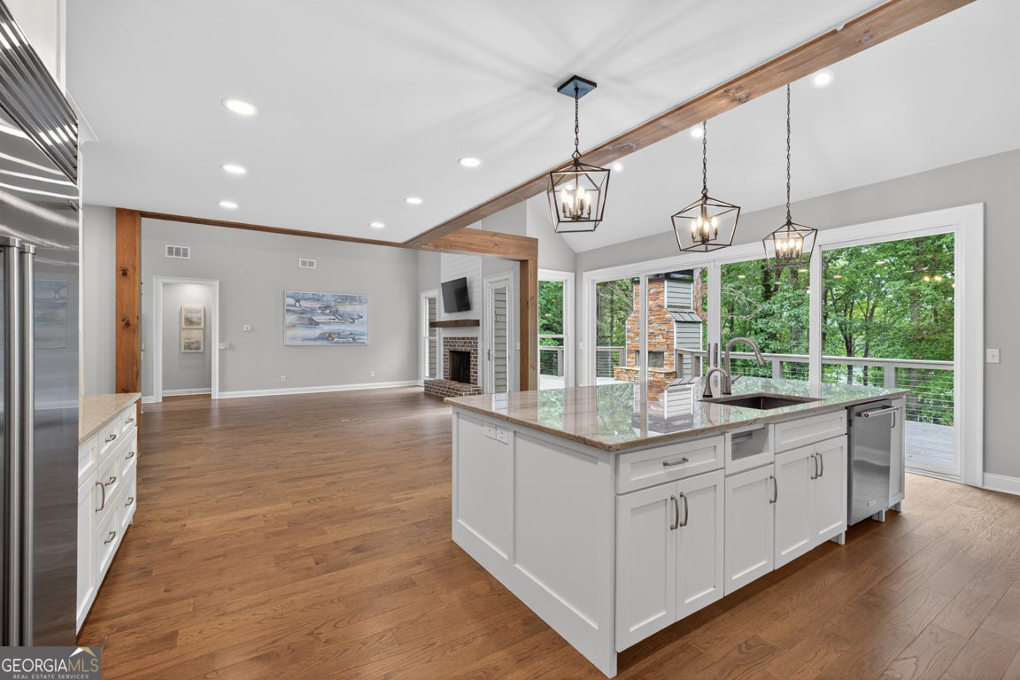 Gainesville, Georgia, 30506, United States, 5 Bedrooms Bedrooms, ,5 BathroomsBathrooms,Residential,Active,2044585