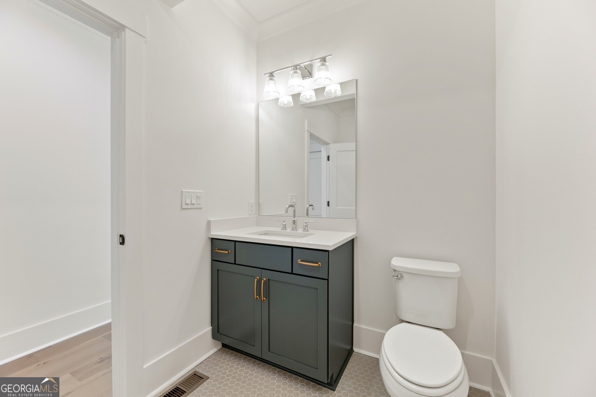 Cumming, Georgia, 30041, United States, 4 Bedrooms Bedrooms, ,5 BathroomsBathrooms,Residential,Active,1967121