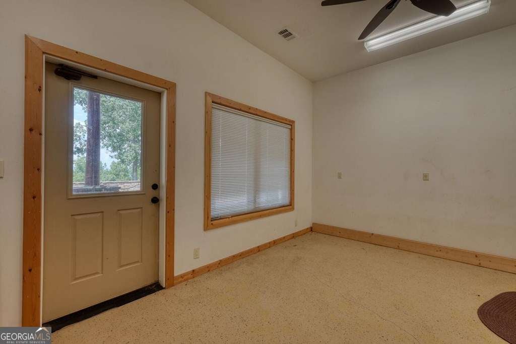 Blairsville, Georgia, 30512, United States, 4 Bedrooms Bedrooms, ,6 BathroomsBathrooms,Residential,Active,1936094
