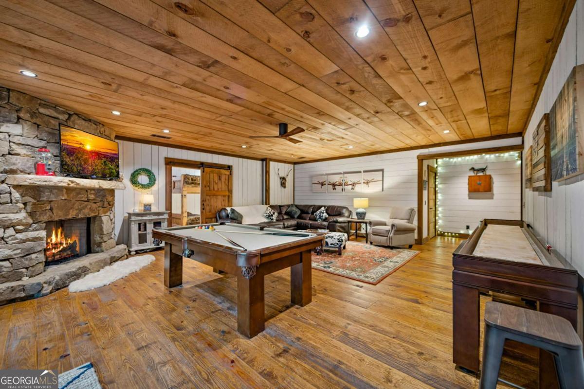 Blue Ridge, Georgia, 30513, United States, 3 Bedrooms Bedrooms, ,5 BathroomsBathrooms,Residential,Active,1973533