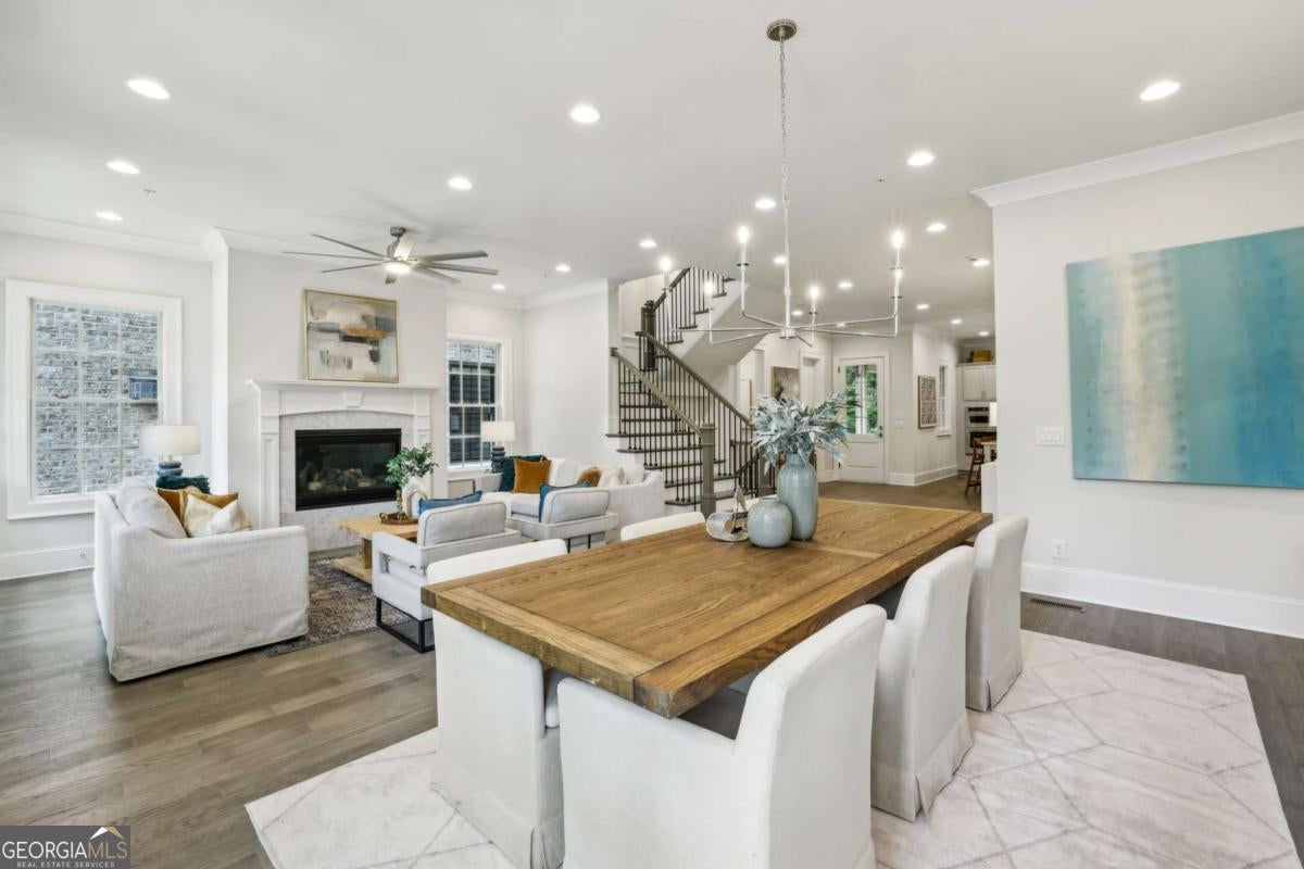 Alpharetta, Georgia, 30009, United States, 3 Bedrooms Bedrooms, ,4 BathroomsBathrooms,Residential,Active,1849535