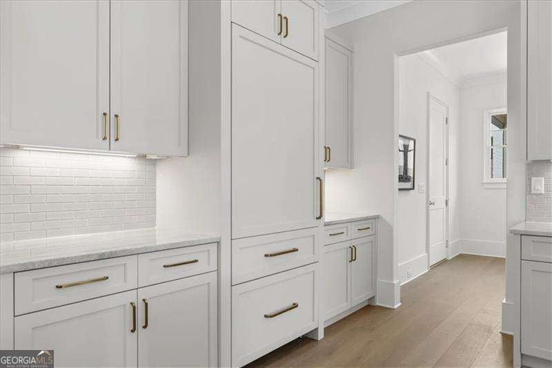 Atlanta, Georgia, 30309, United States, ,5 BathroomsBathrooms,Residential,Active,1869107