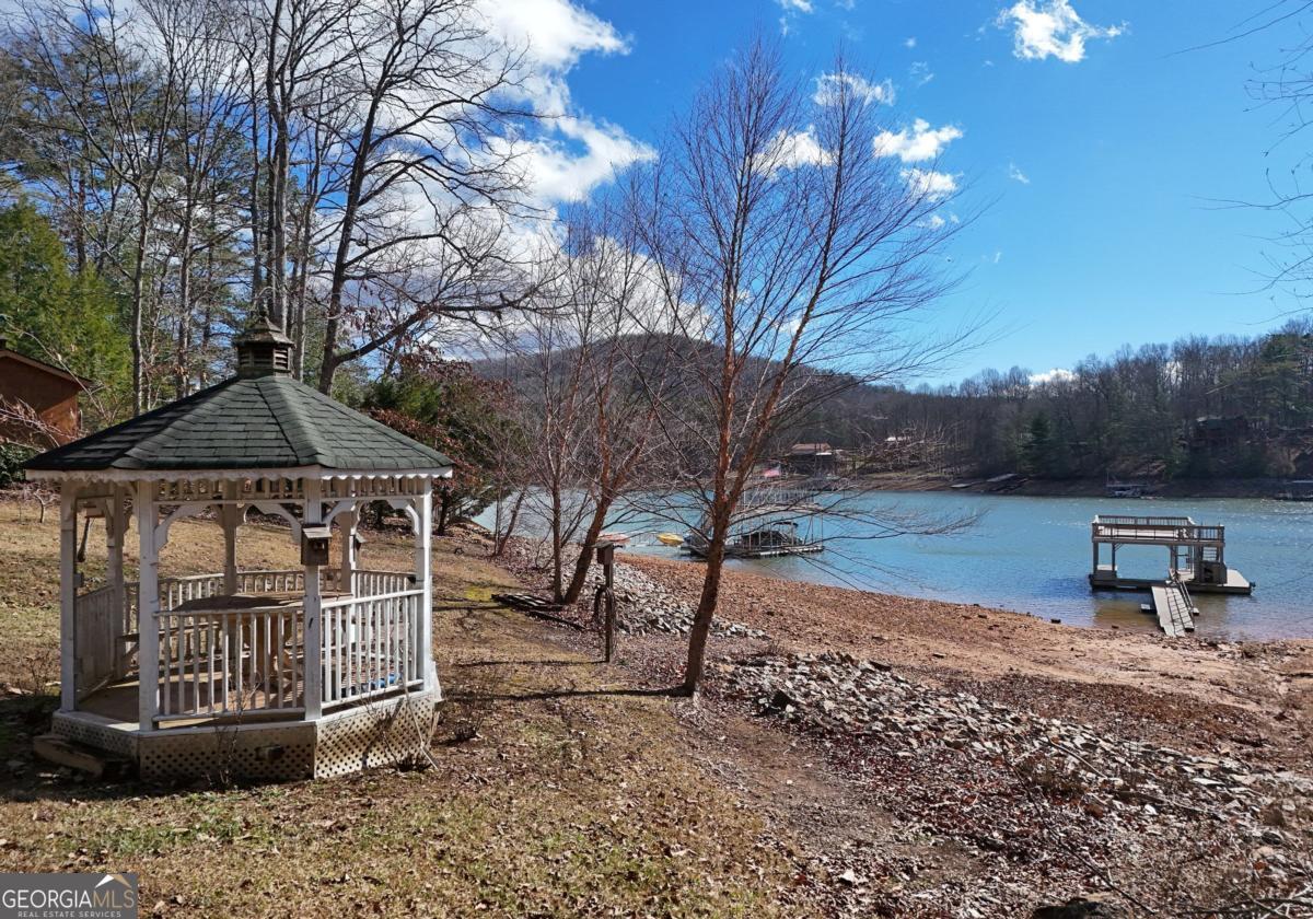 Blairsville, Georgia, 30512, United States, 3 Bedrooms Bedrooms, ,3 BathroomsBathrooms,Residential,Active,2009374