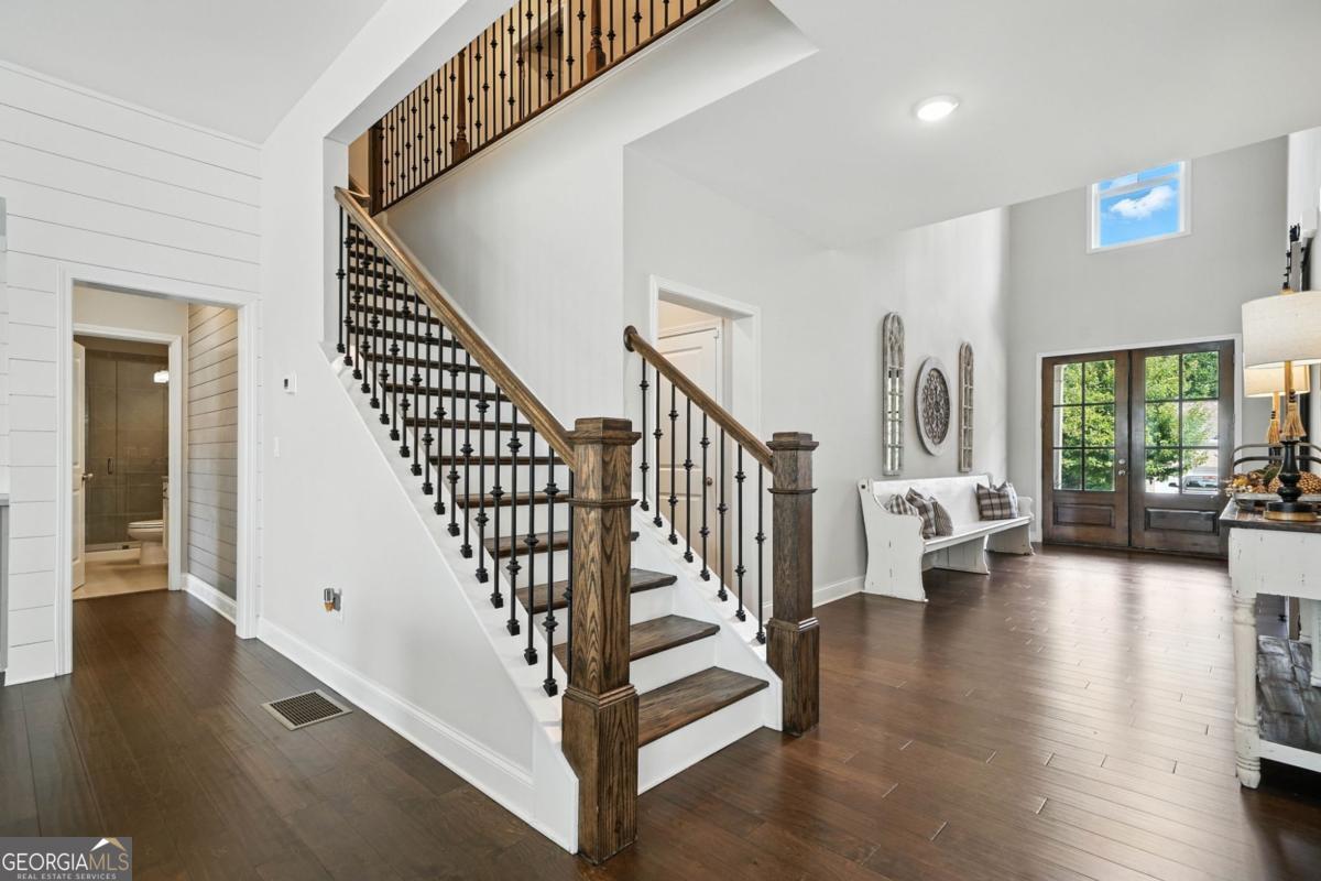 Canton, Georgia, 30115, United States, 7 Bedrooms Bedrooms, ,4 BathroomsBathrooms,Residential,Active,1936405