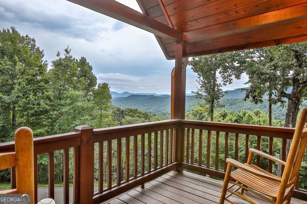 Blue Ridge, Georgia, 30513, United States, 4 Bedrooms Bedrooms, ,4 BathroomsBathrooms,Residential,Active,2010546