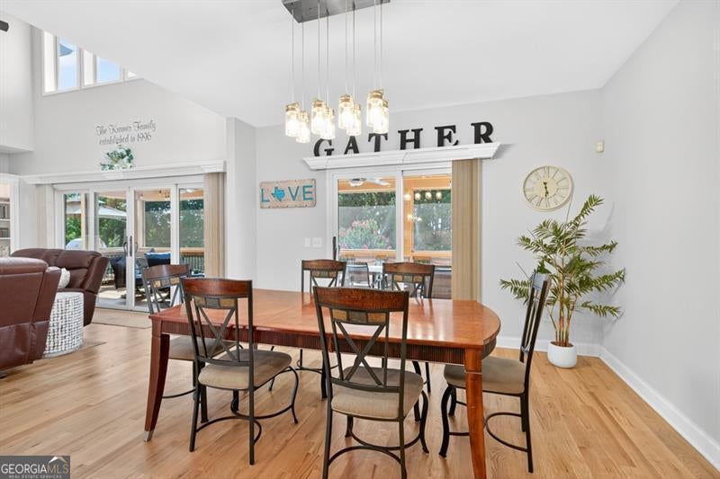 Flowery Branch, Georgia, 30542, United States, 6 Bedrooms Bedrooms, ,6 BathroomsBathrooms,Residential,Active,1898019