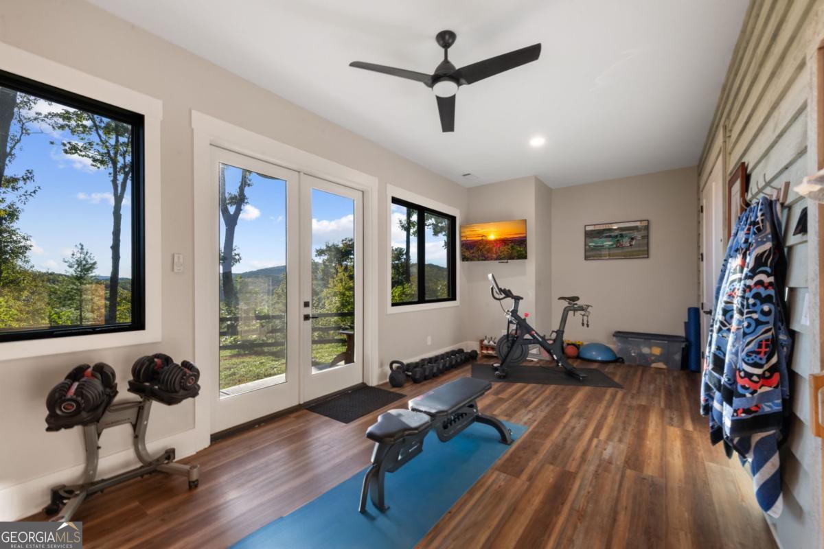 Ellijay, Georgia, 30536, United States, 3 Bedrooms Bedrooms, ,4 BathroomsBathrooms,Residential,Active,1968415