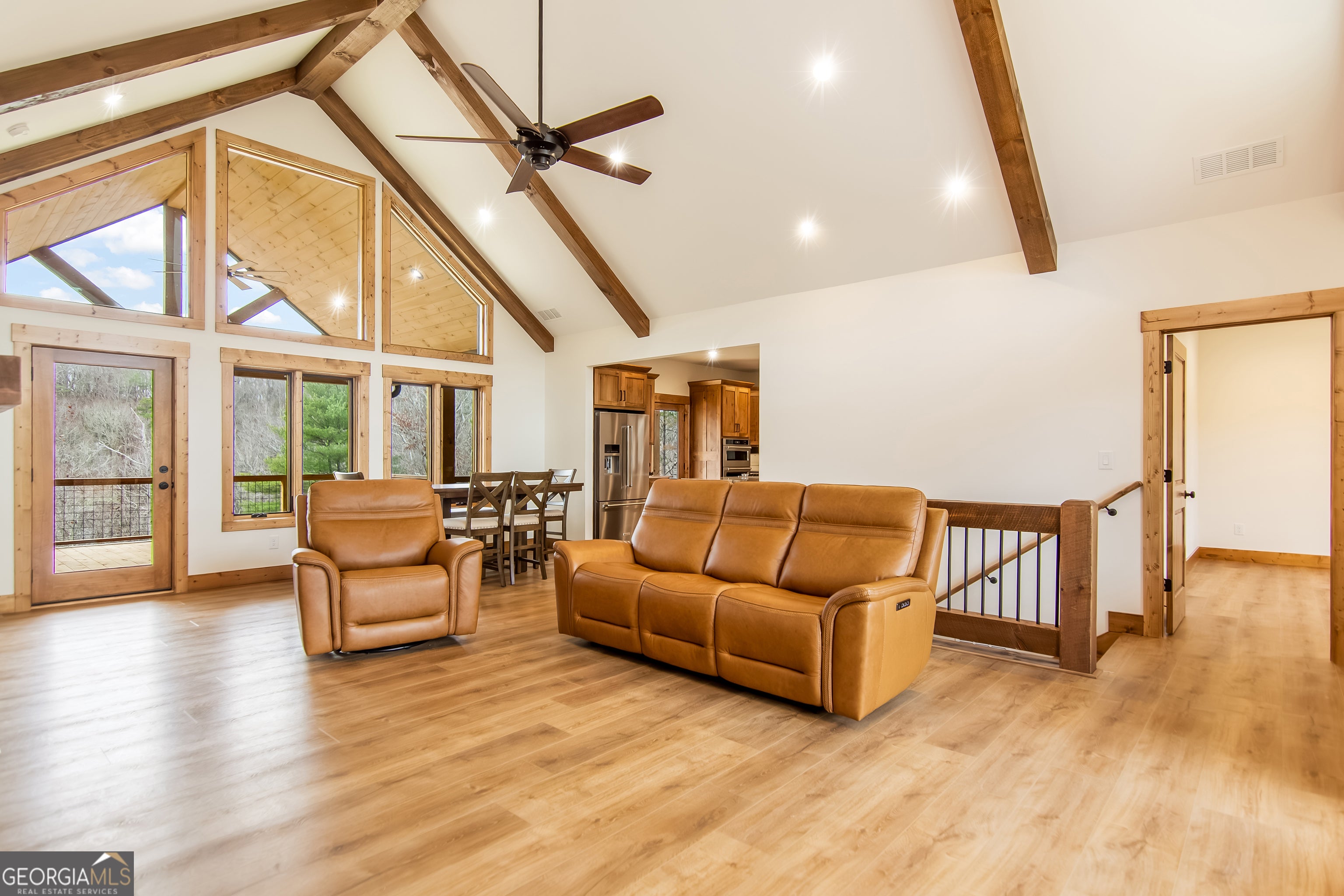 Talking Rock, Georgia, 30175, United States, 4 Bedrooms Bedrooms, ,3 BathroomsBathrooms,Residential,Active,2000209