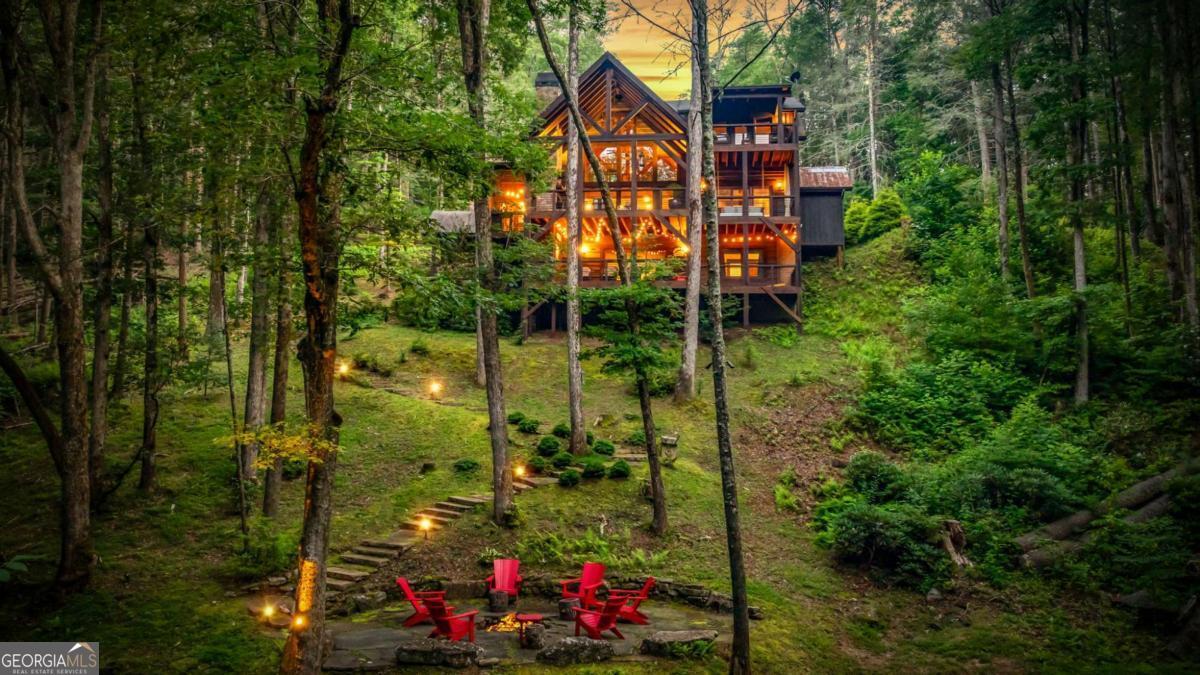 Blue Ridge, Georgia, 30513, United States, 3 Bedrooms Bedrooms, ,5 BathroomsBathrooms,Residential,Active,1973533