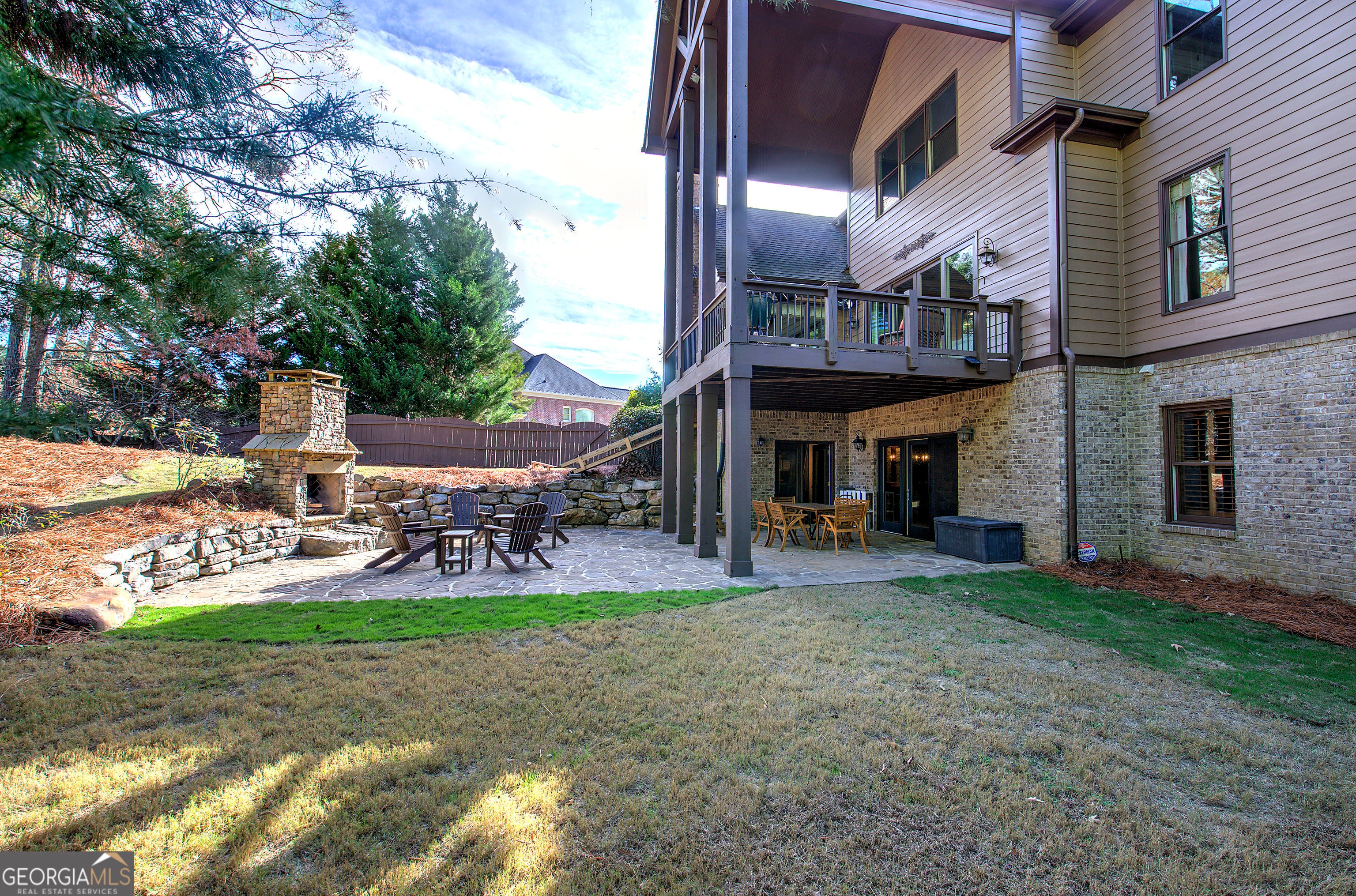 Canton, Georgia, 30114, United States, 6 Bedrooms Bedrooms, ,5 BathroomsBathrooms,Residential,Active,2009409